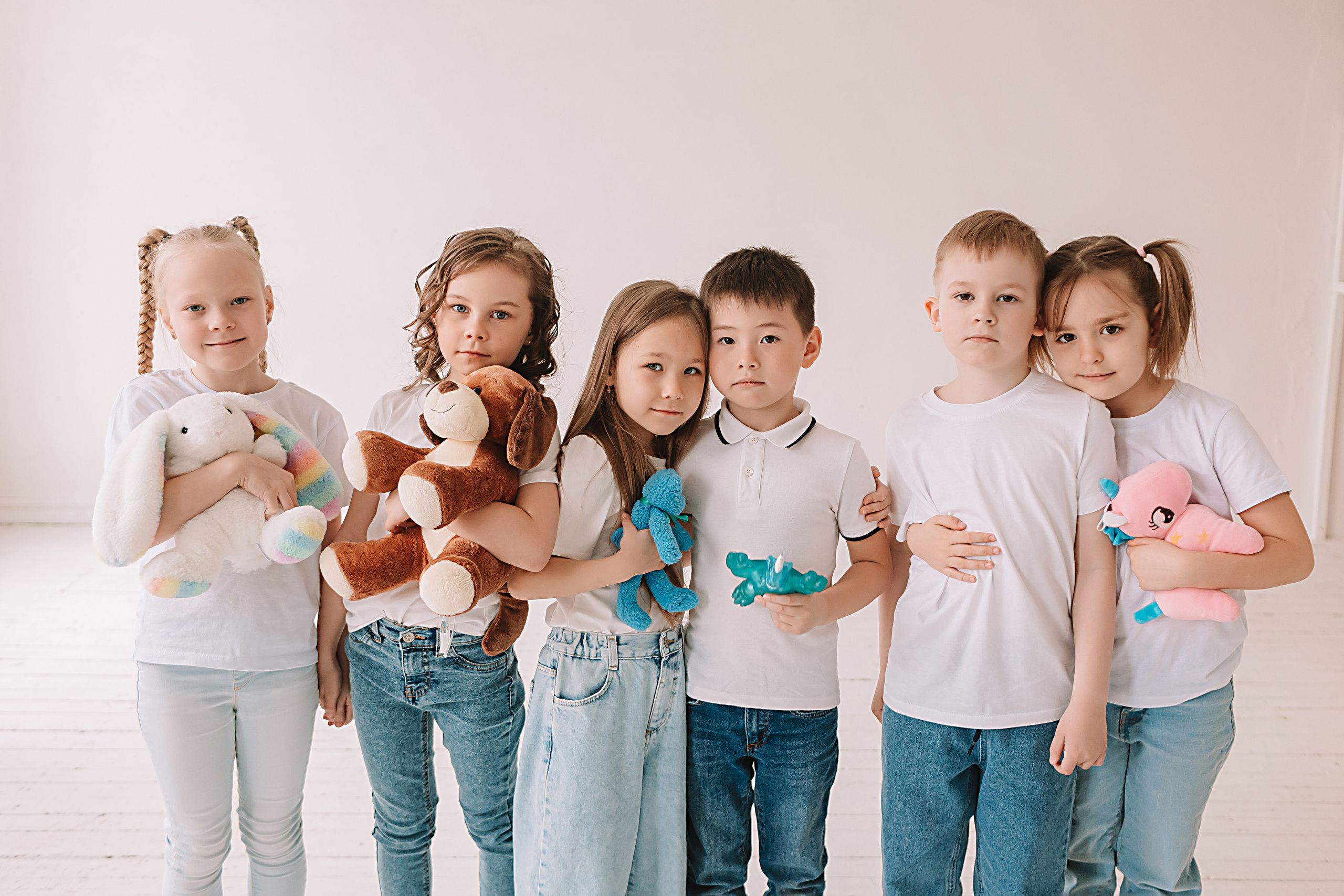 Садик в фотостудии. Семейный фотограф Тюмень, фотограф на роды Салмина Мария