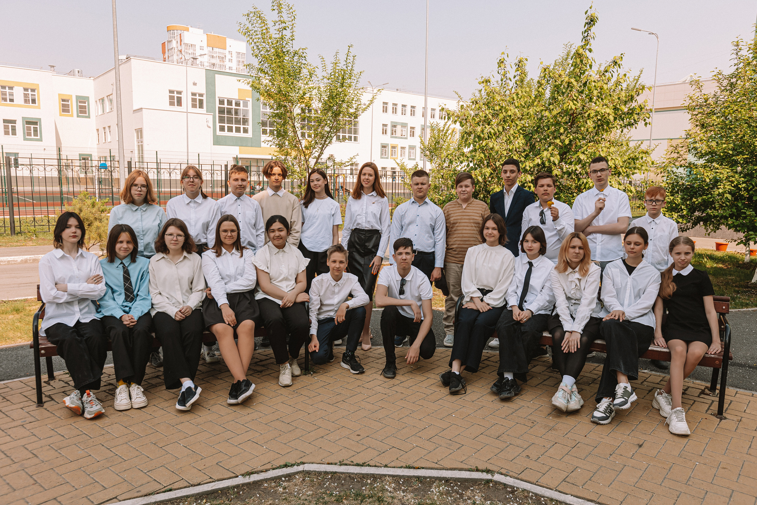 7 класс на улице. Семейный фотограф Тюмень, фотограф на роды Салмина Мария