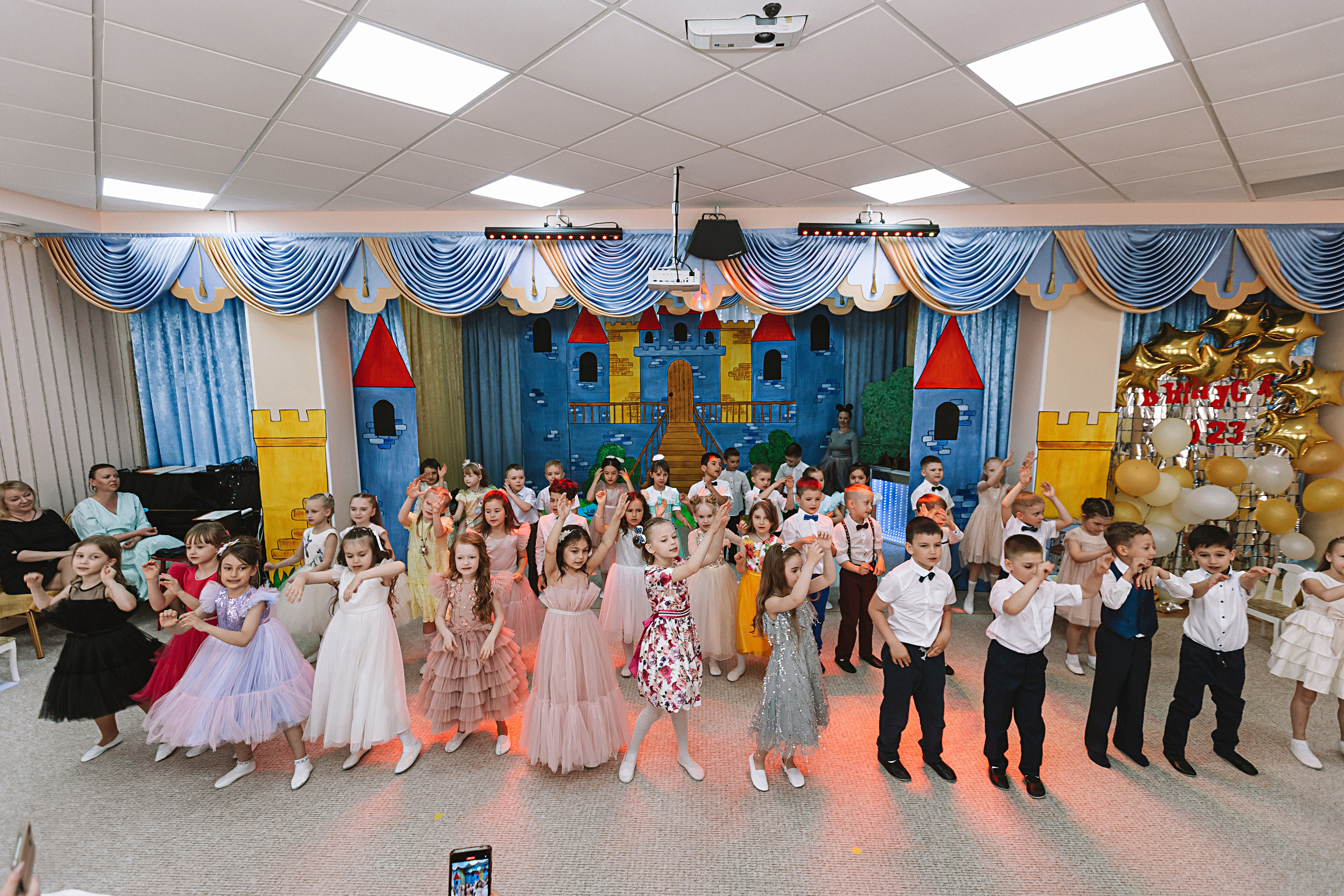 Выпускной детский сад. Семейный фотограф Тюмень, фотограф на роды Салмина Мария