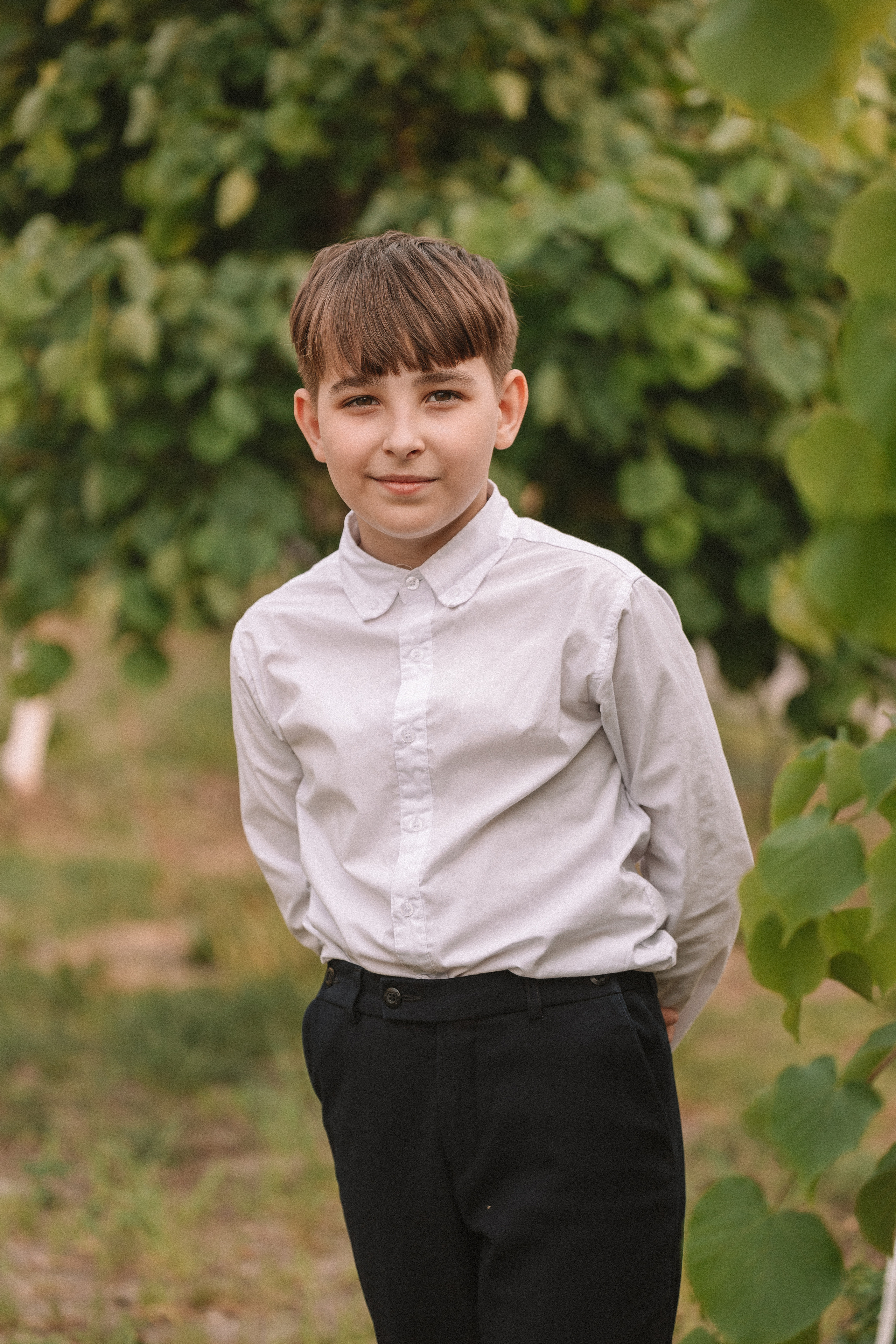 3 класс у школы. Семейный фотограф Тюмень, фотограф на роды Салмина Мария