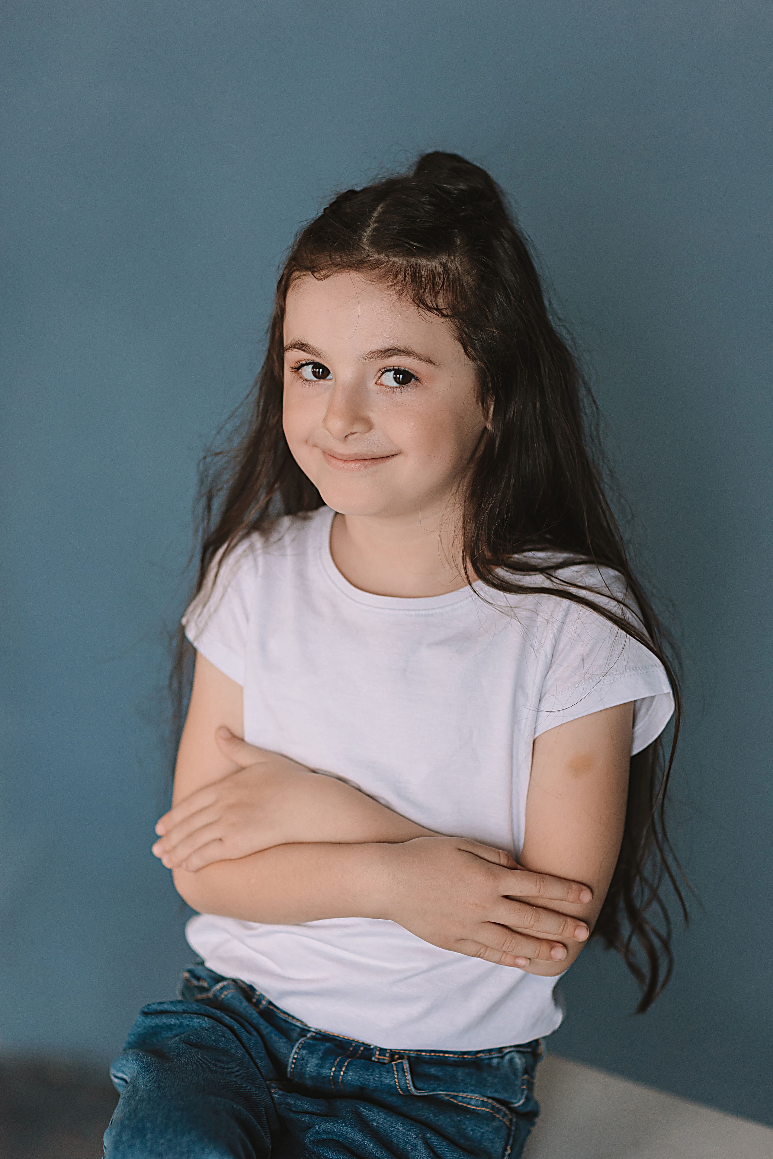 Садик в фотостудии. Семейный фотограф Тюмень, фотограф на роды Салмина Мария