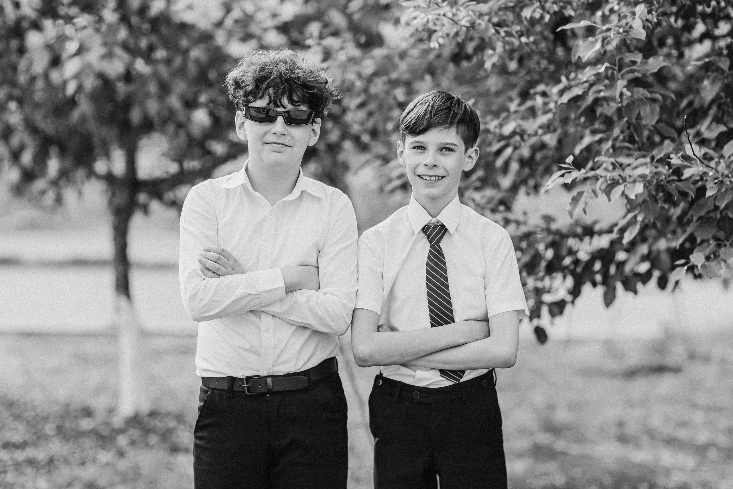 3 класс у школы. Семейный фотограф Тюмень, фотограф на роды Салмина Мария