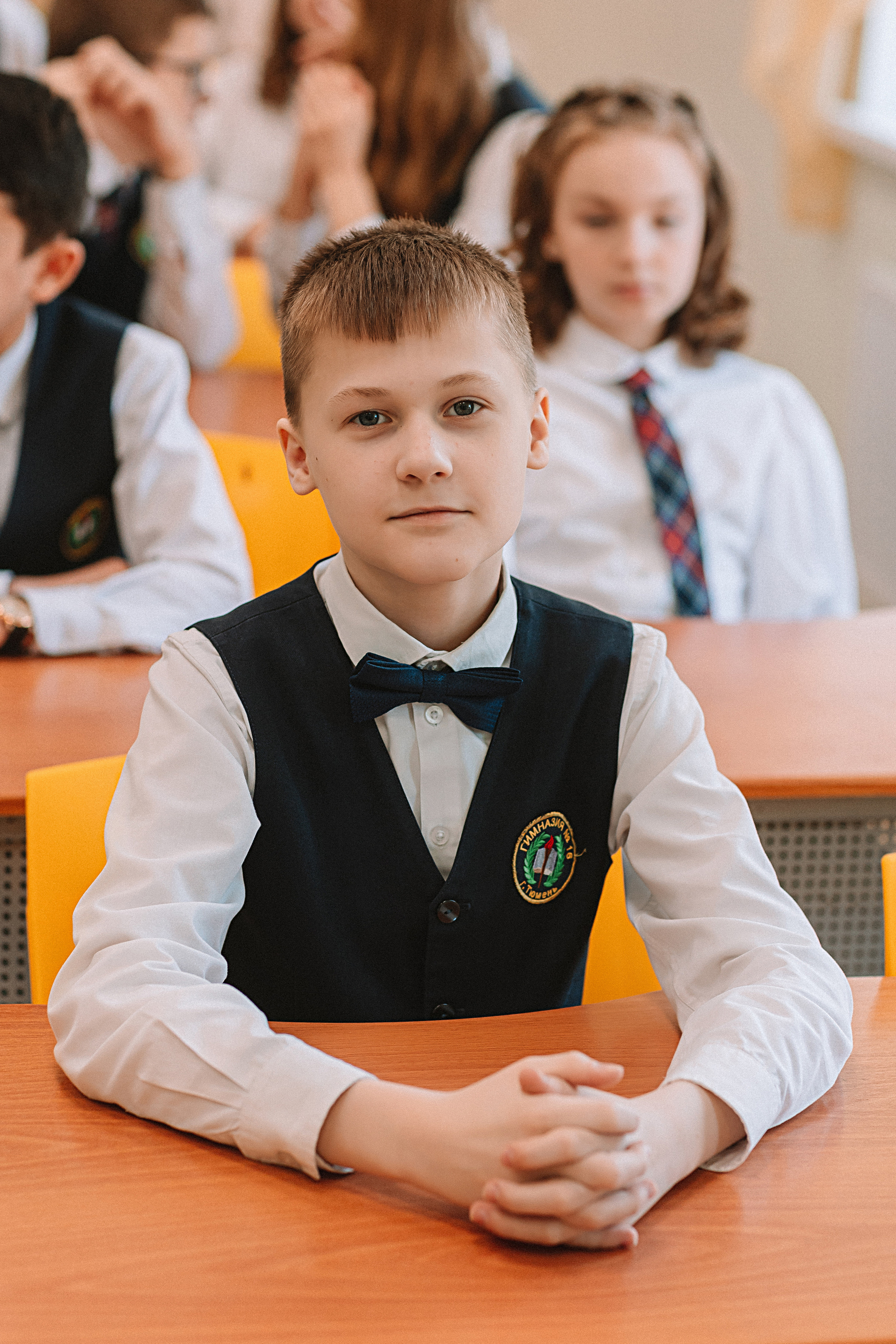 7 класс в кабинете. Семейный фотограф Тюмень, фотограф на роды Салмина Мария