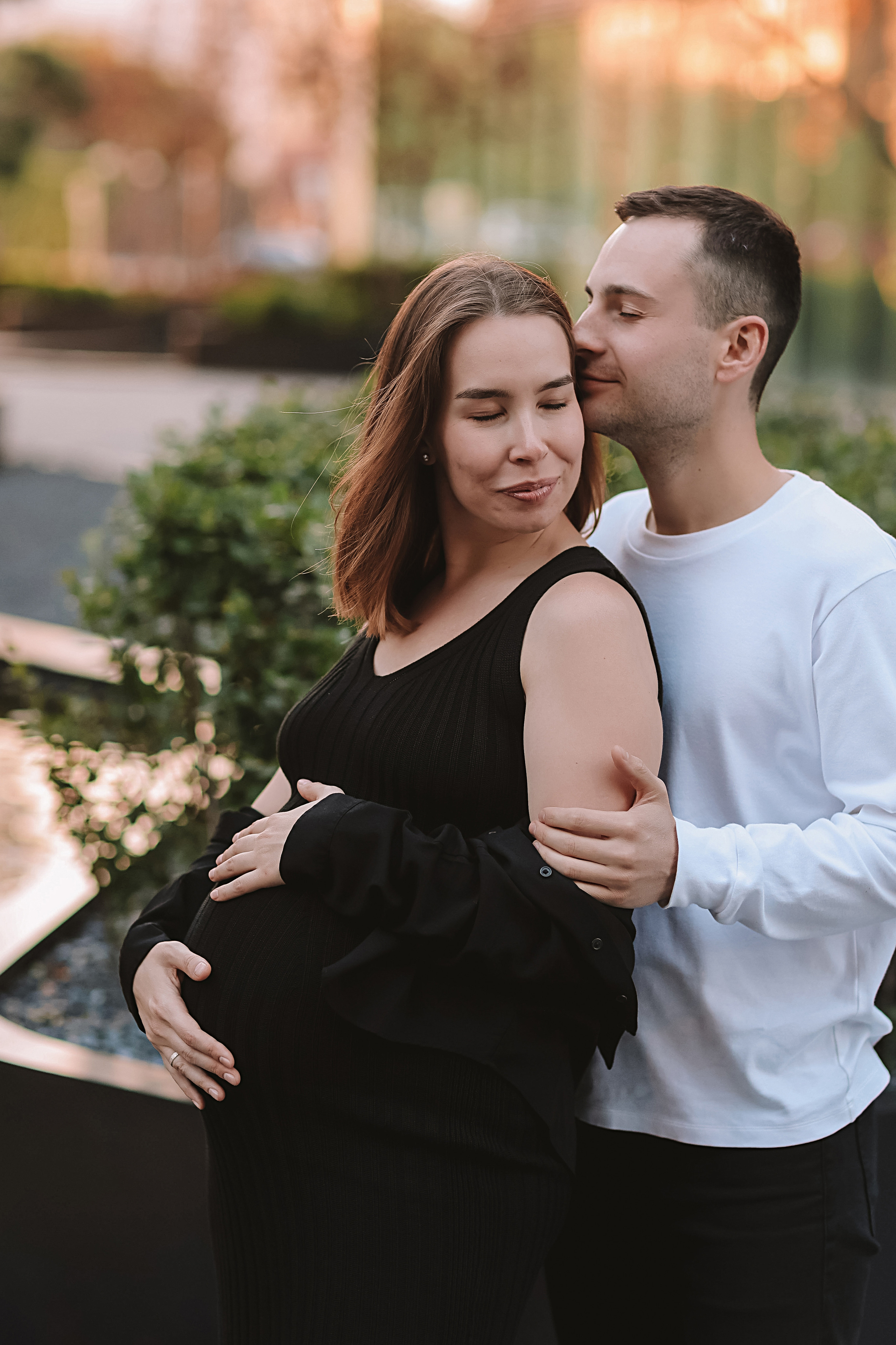 Беременность (центр города). Семейный фотограф Тюмень, фотограф на роды Салмина Мария