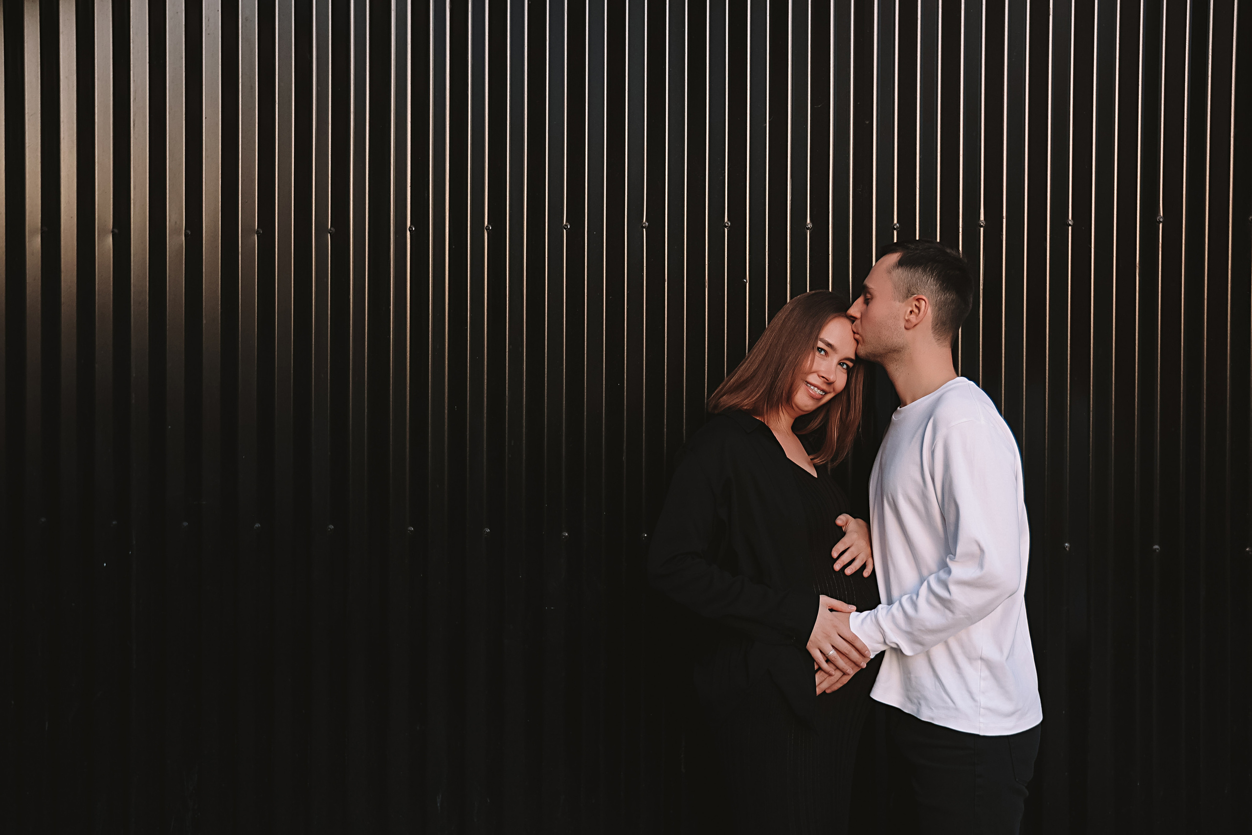 Беременность (центр города). Семейный фотограф Тюмень, фотограф на роды Салмина Мария