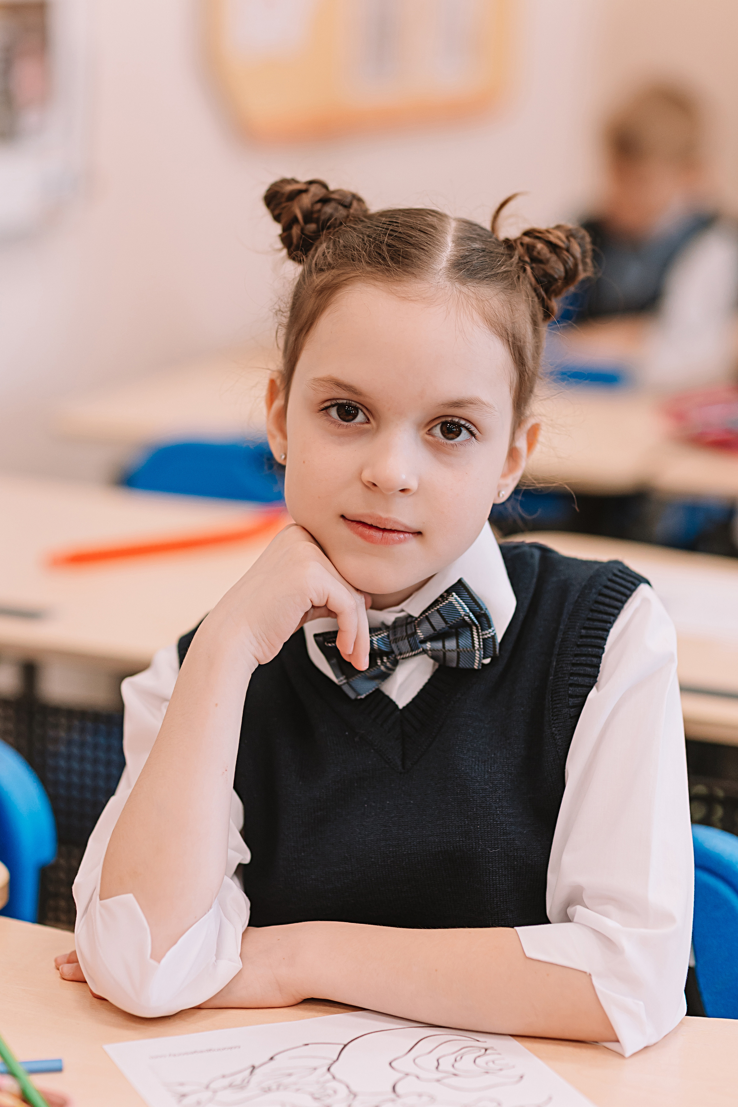 1 класс в кабинете. Семейный фотограф Тюмень, фотограф на роды Салмина Мария