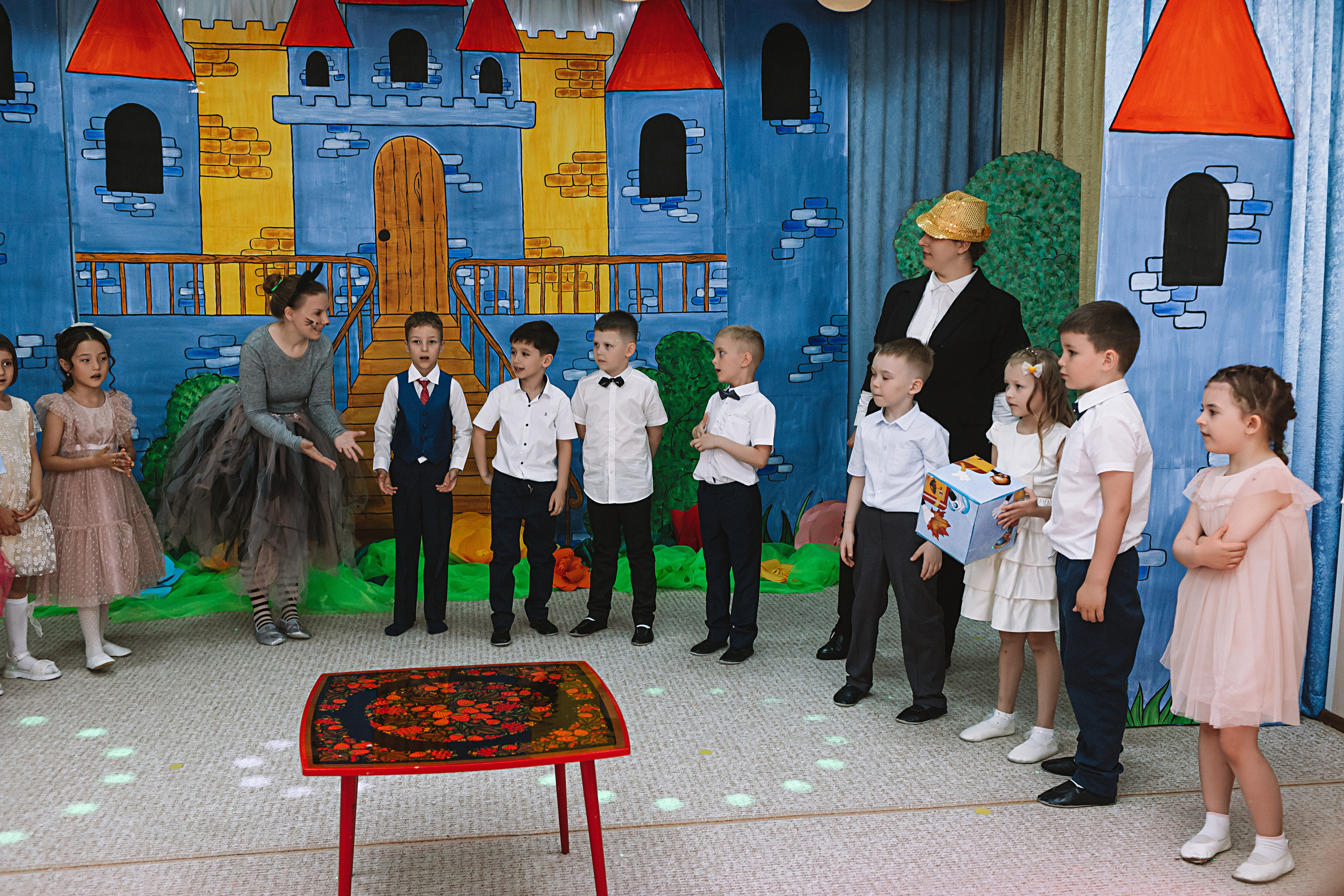 Выпускной детский сад. Семейный фотограф Тюмень, фотограф на роды Салмина Мария