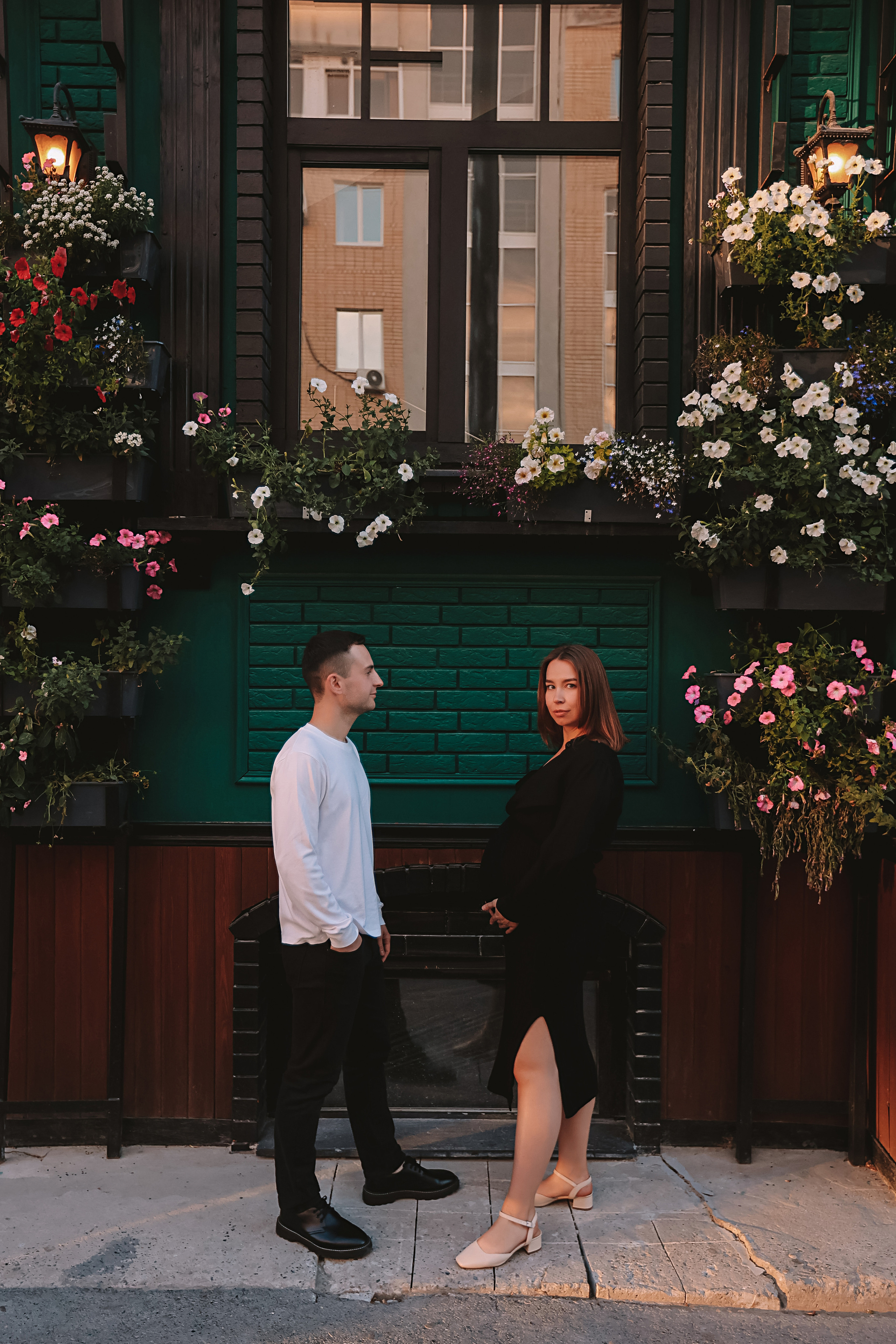 Беременность (центр города). Семейный фотограф Тюмень, фотограф на роды Салмина Мария