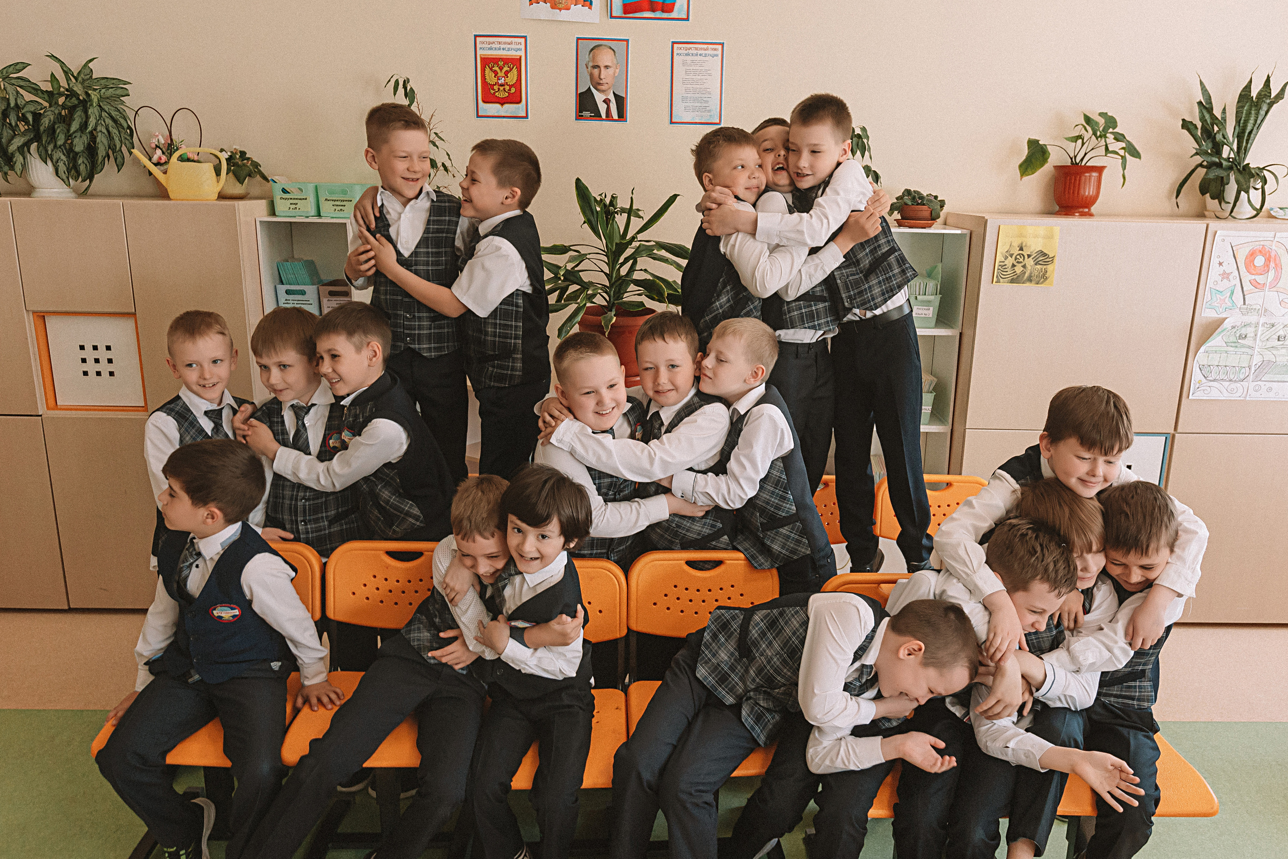 1 п фотосессия в классе. Семейный фотограф Тюмень, фотограф на роды Салмина Мария