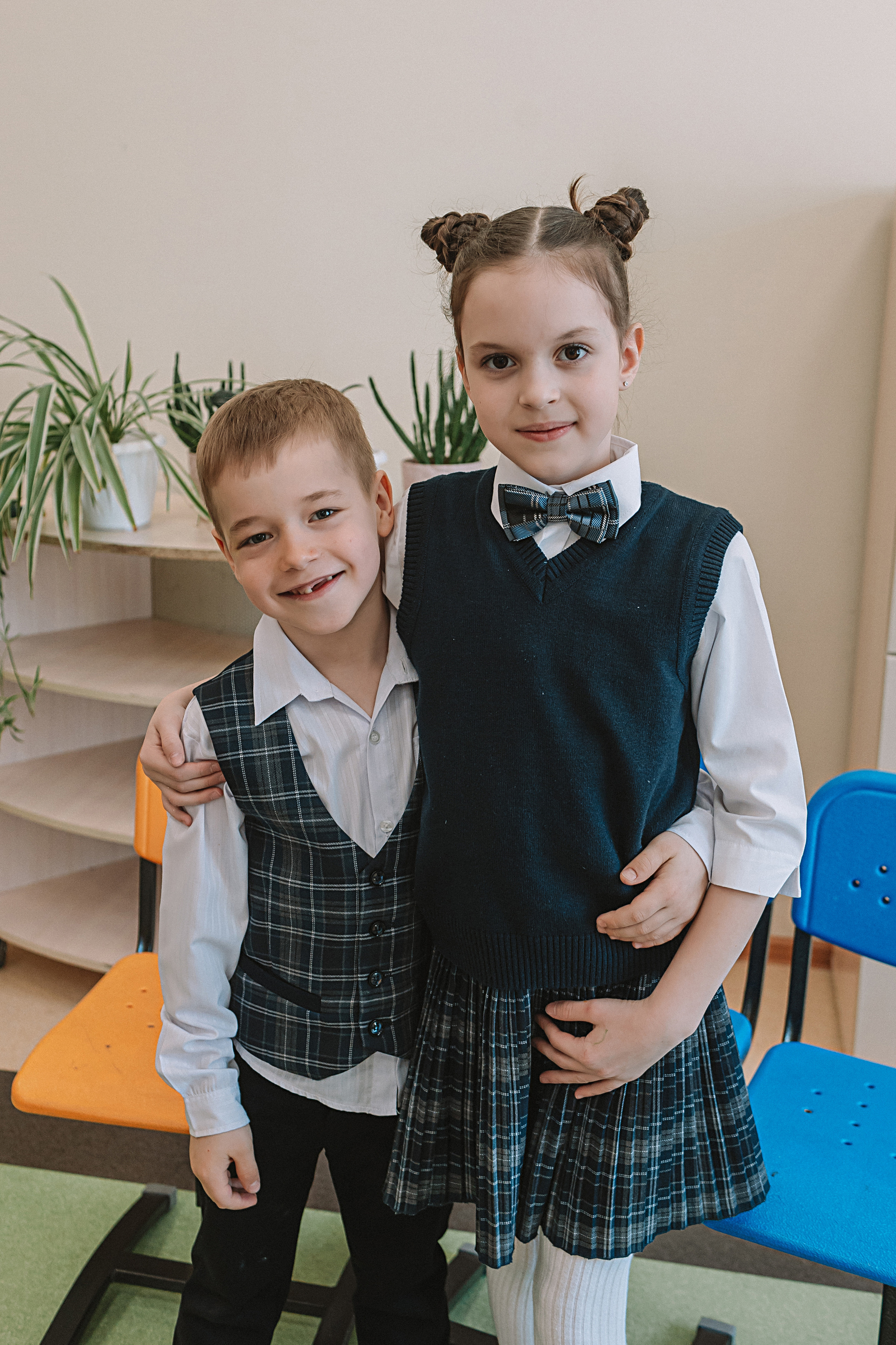 1 класс в кабинете. Семейный фотограф Тюмень, фотограф на роды Салмина Мария