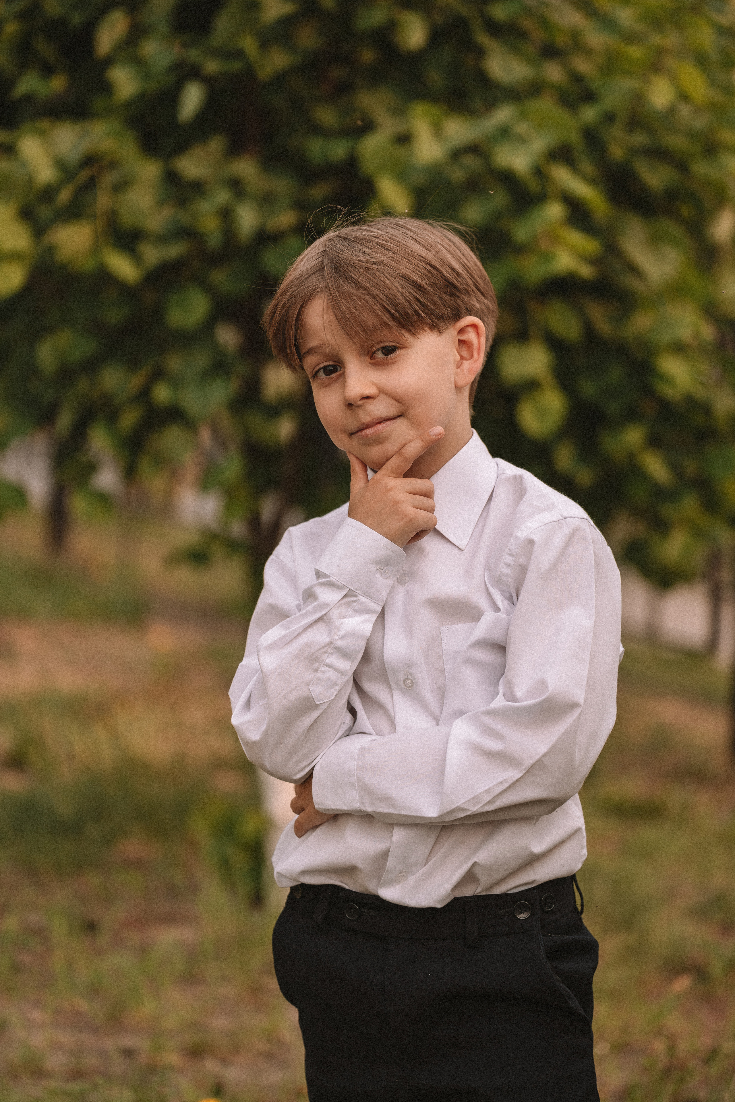 3 класс у школы. Семейный фотограф Тюмень, фотограф на роды Салмина Мария