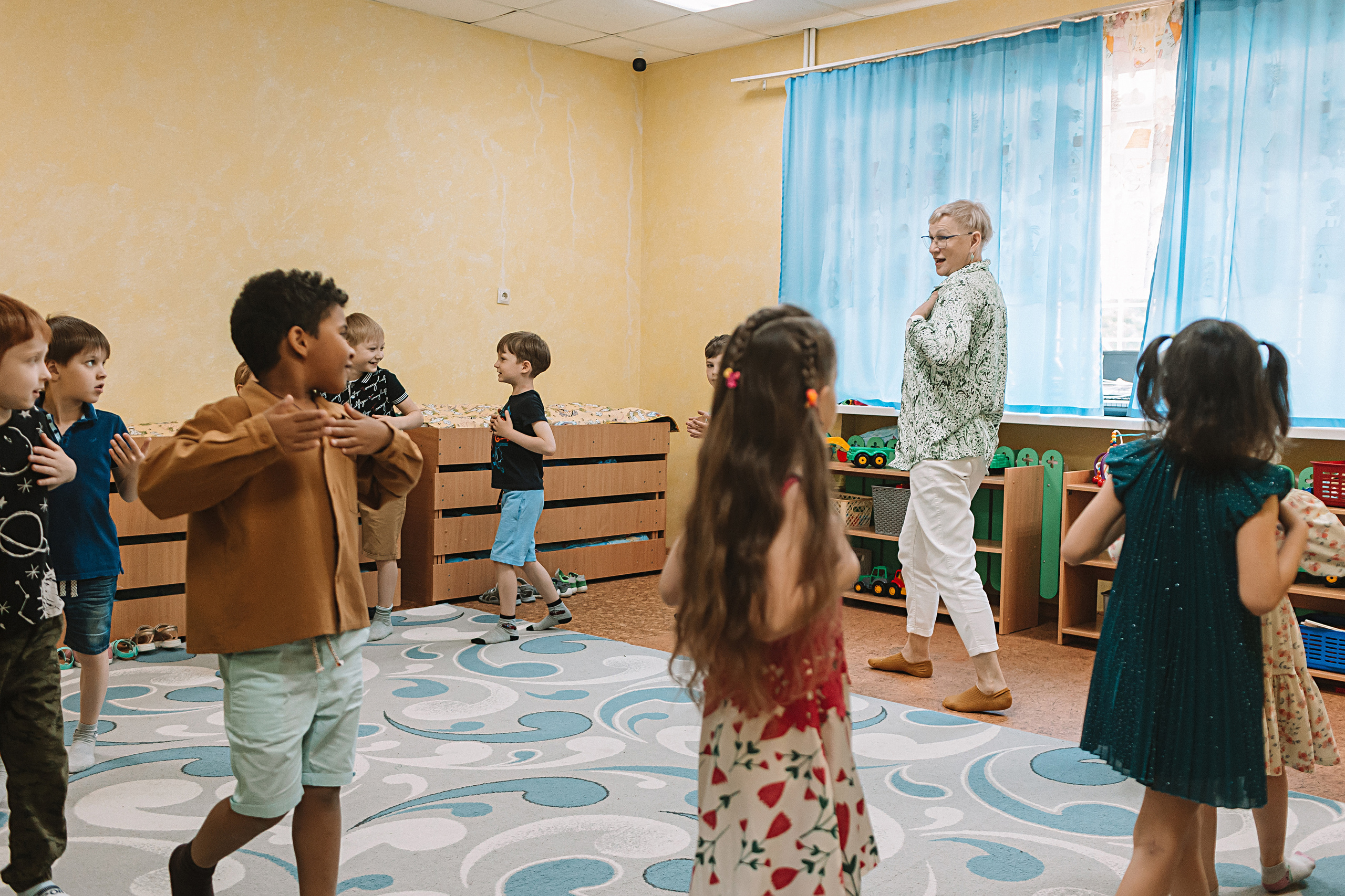 Один день в саду (частный). Семейный фотограф Тюмень, фотограф на роды Салмина Мария