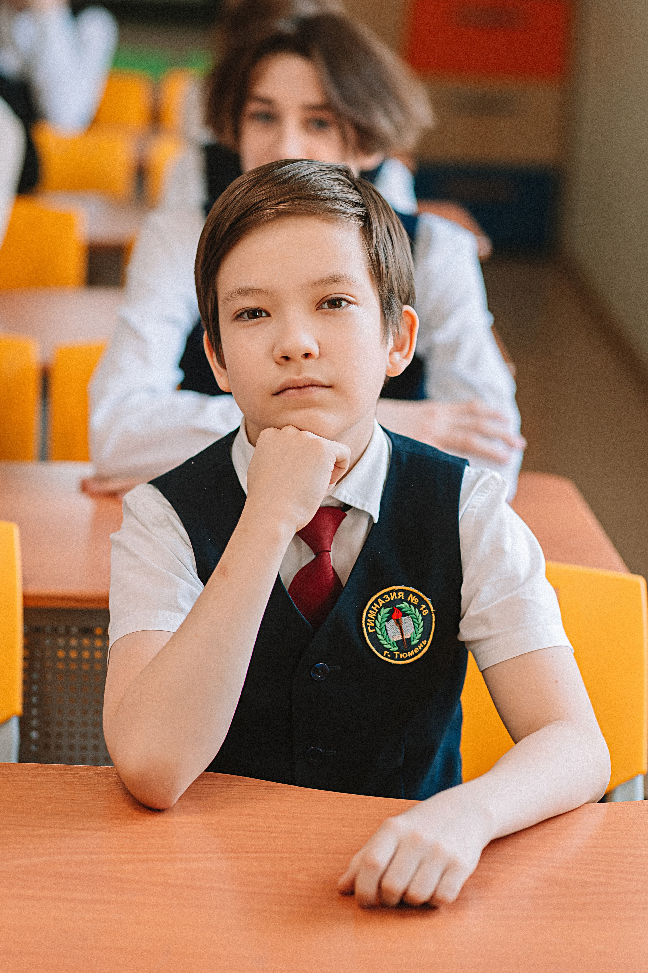 7 класс в кабинете. Семейный фотограф Тюмень, фотограф на роды Салмина Мария