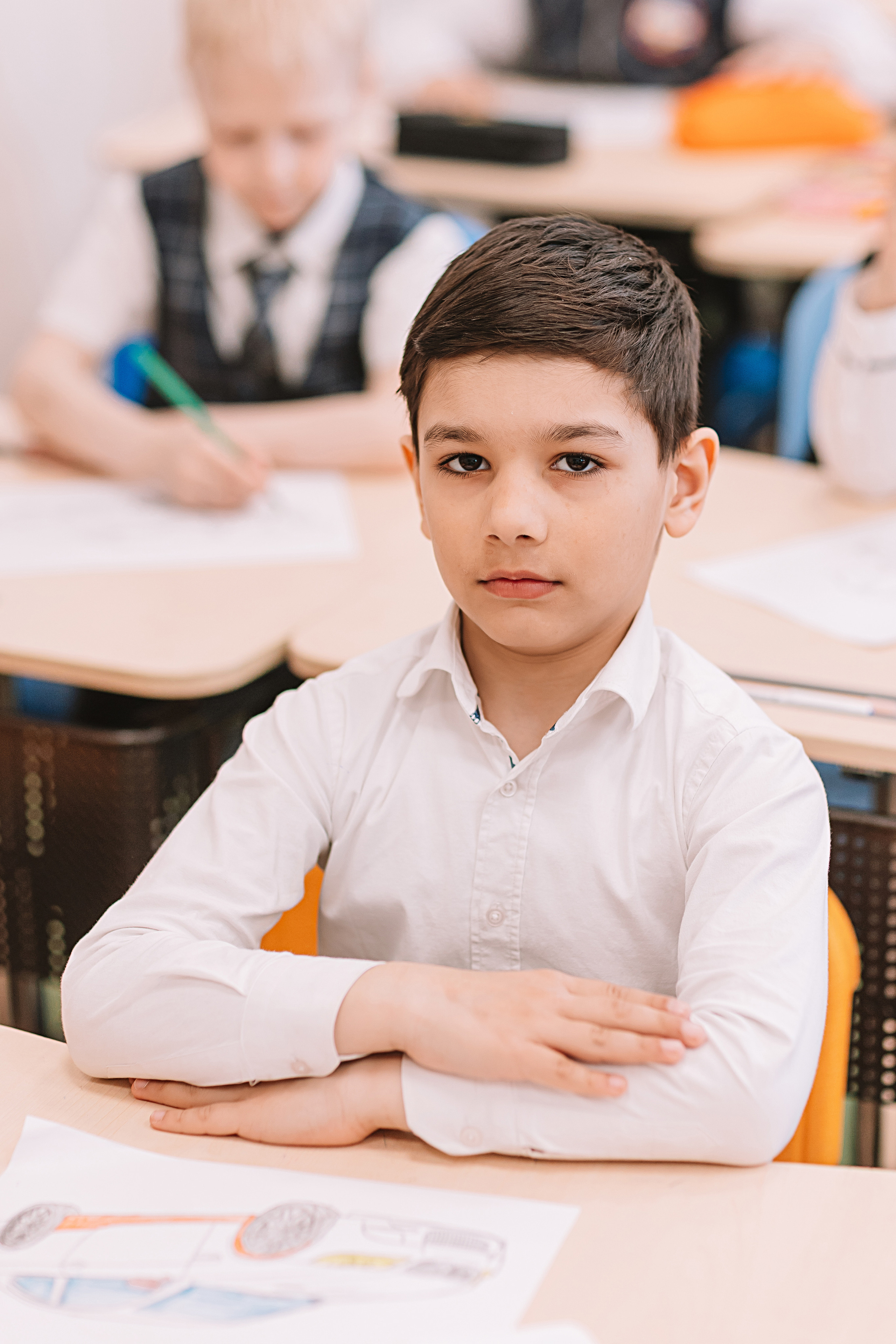 1 класс в кабинете. Семейный фотограф Тюмень, фотограф на роды Салмина Мария