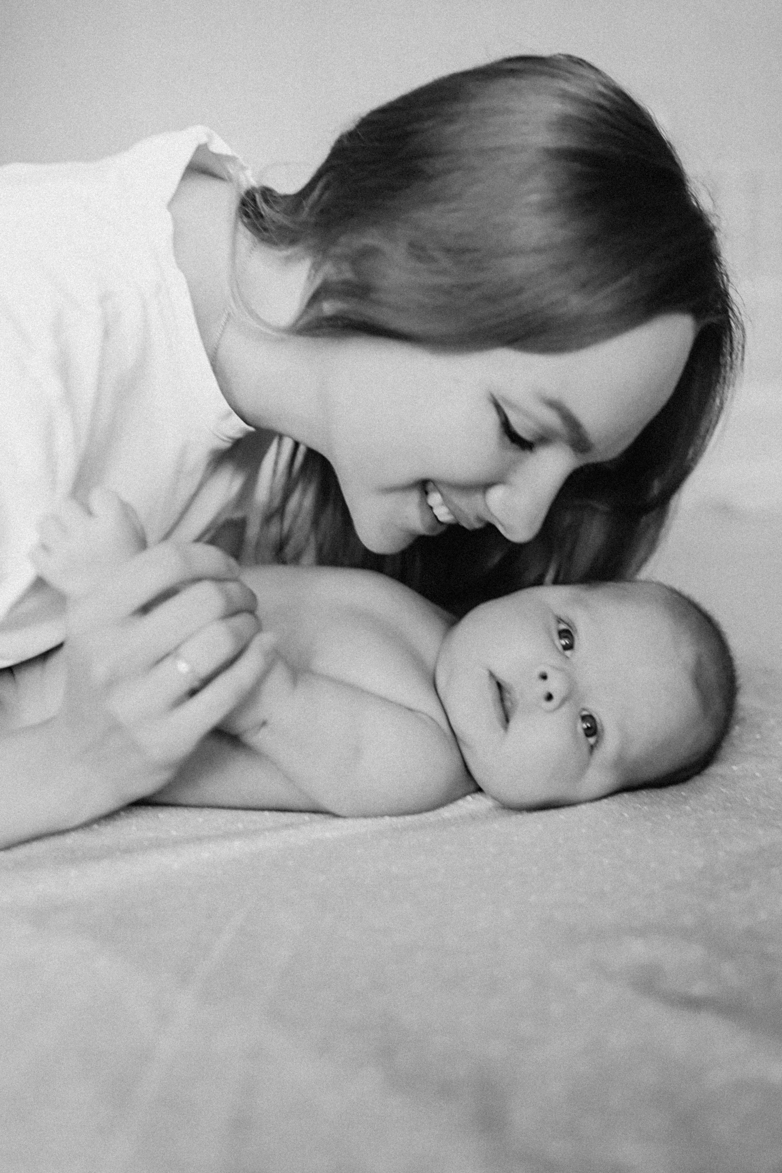 Аня, 2 месяца. Семейный фотограф Тюмень, фотограф на роды Салмина Мария