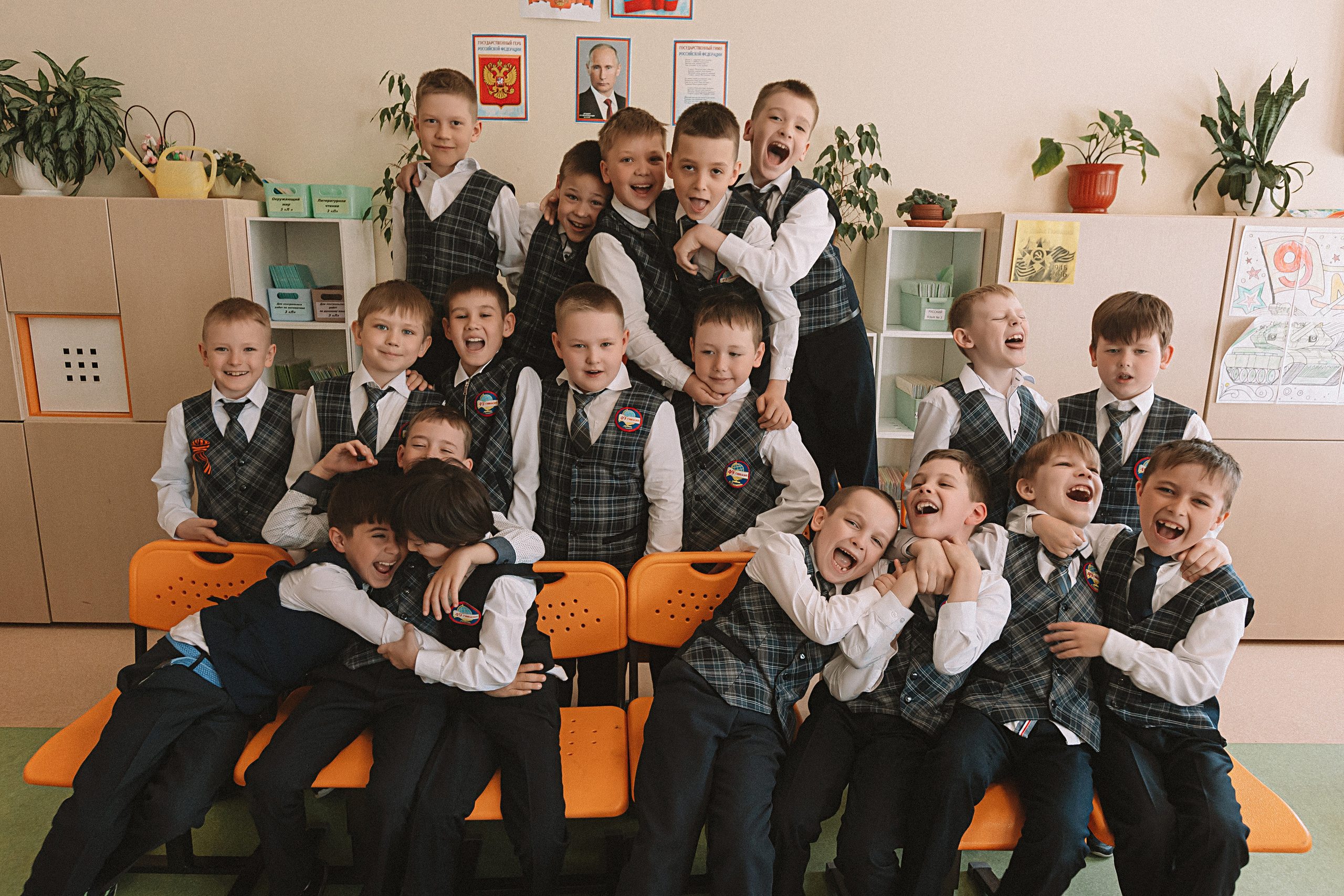 1 п фотосессия в классе. Семейный фотограф Тюмень, фотограф на роды Салмина Мария