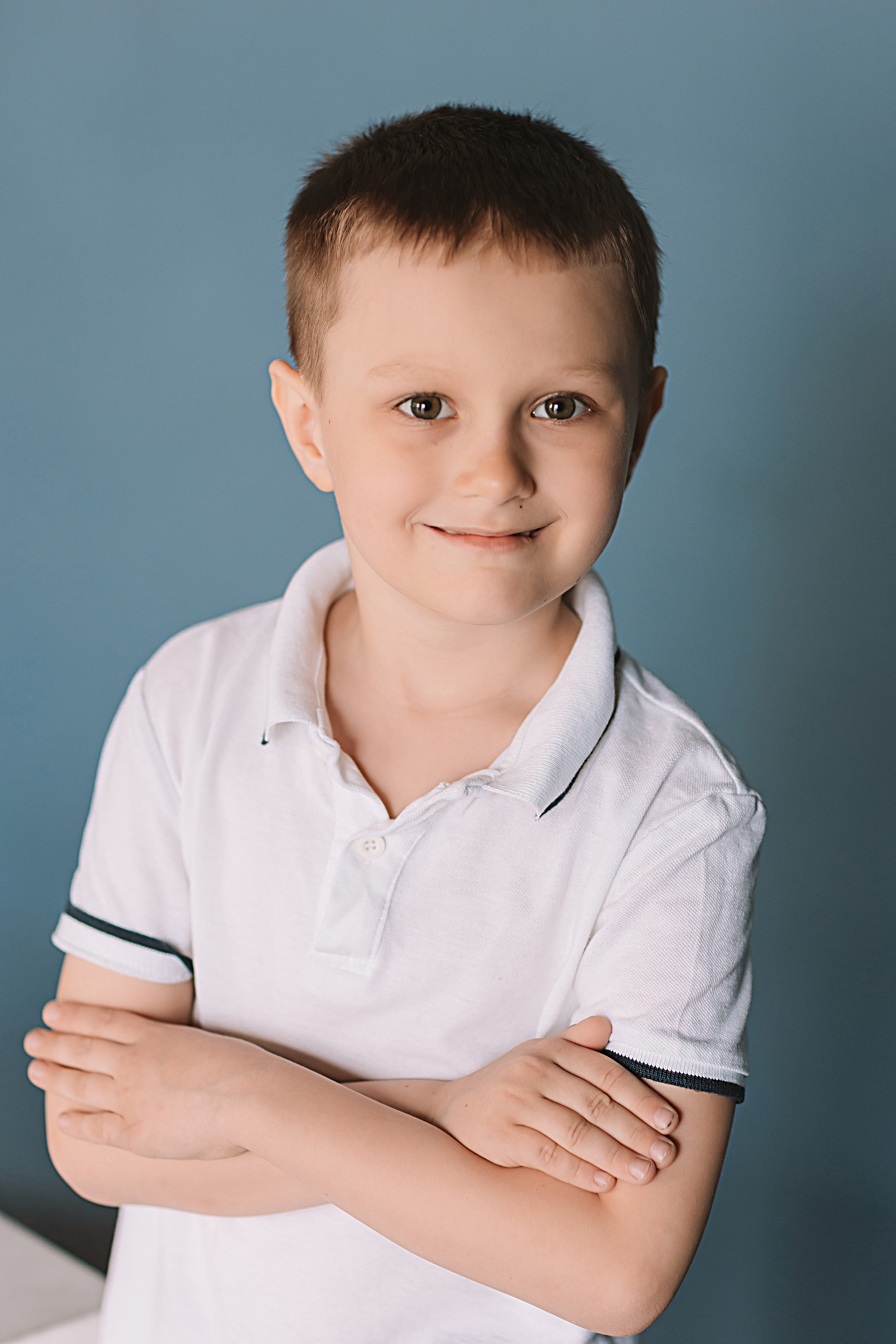 Садик в фотостудии. Семейный фотограф Тюмень, фотограф на роды Салмина Мария