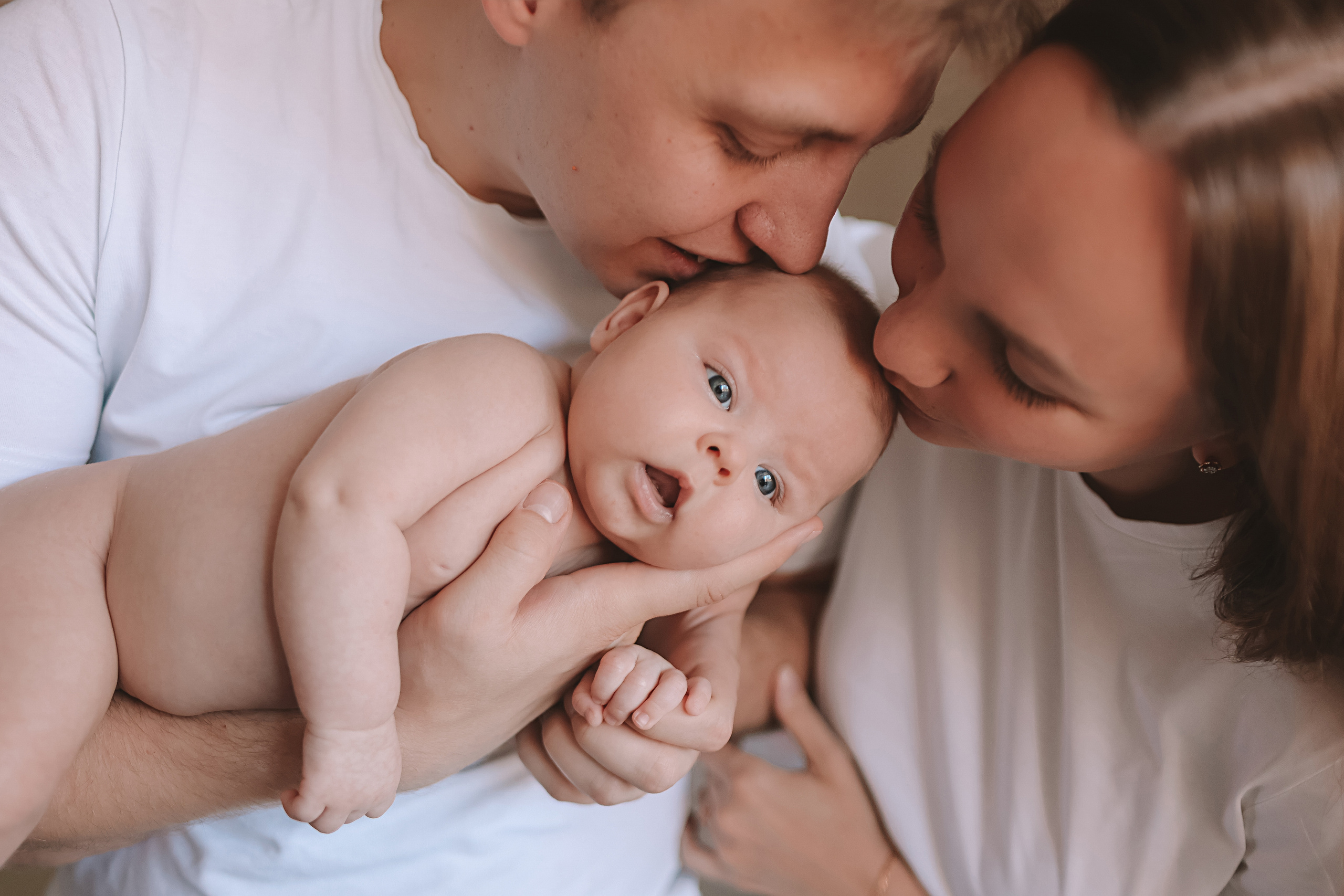 Аня, 2 месяца. Семейный фотограф Тюмень, фотограф на роды Салмина Мария