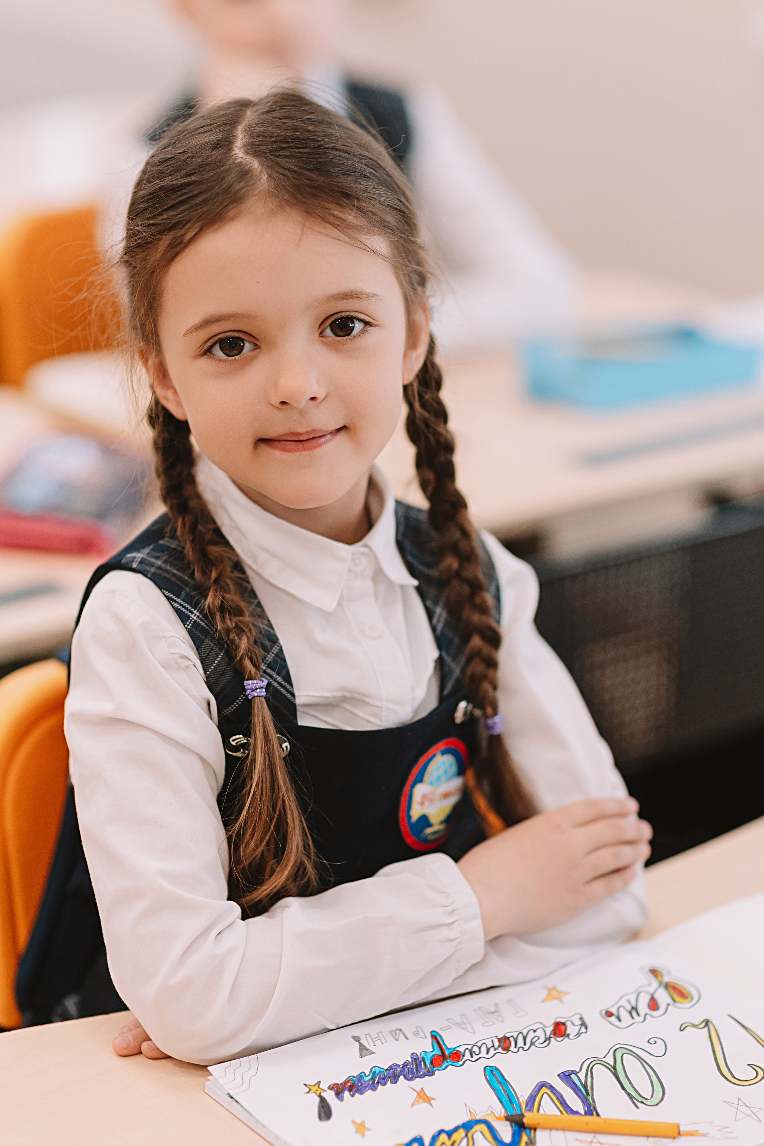 1 класс в кабинете. Семейный фотограф Тюмень, фотограф на роды Салмина Мария