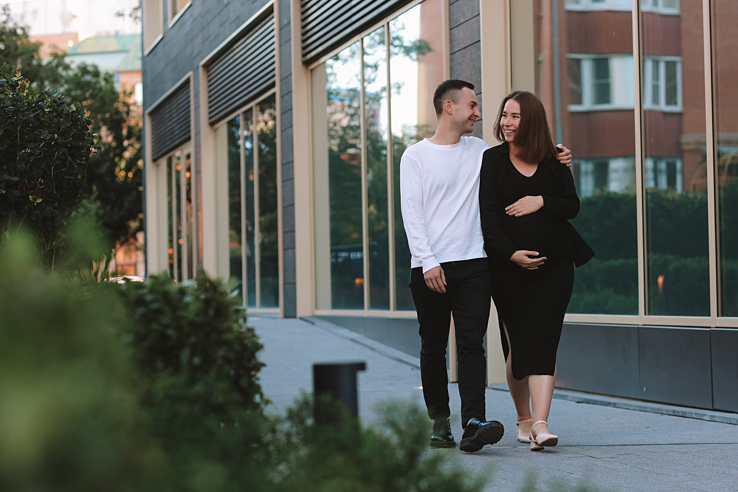 Беременность (центр города). Семейный фотограф Тюмень, фотограф на роды Салмина Мария