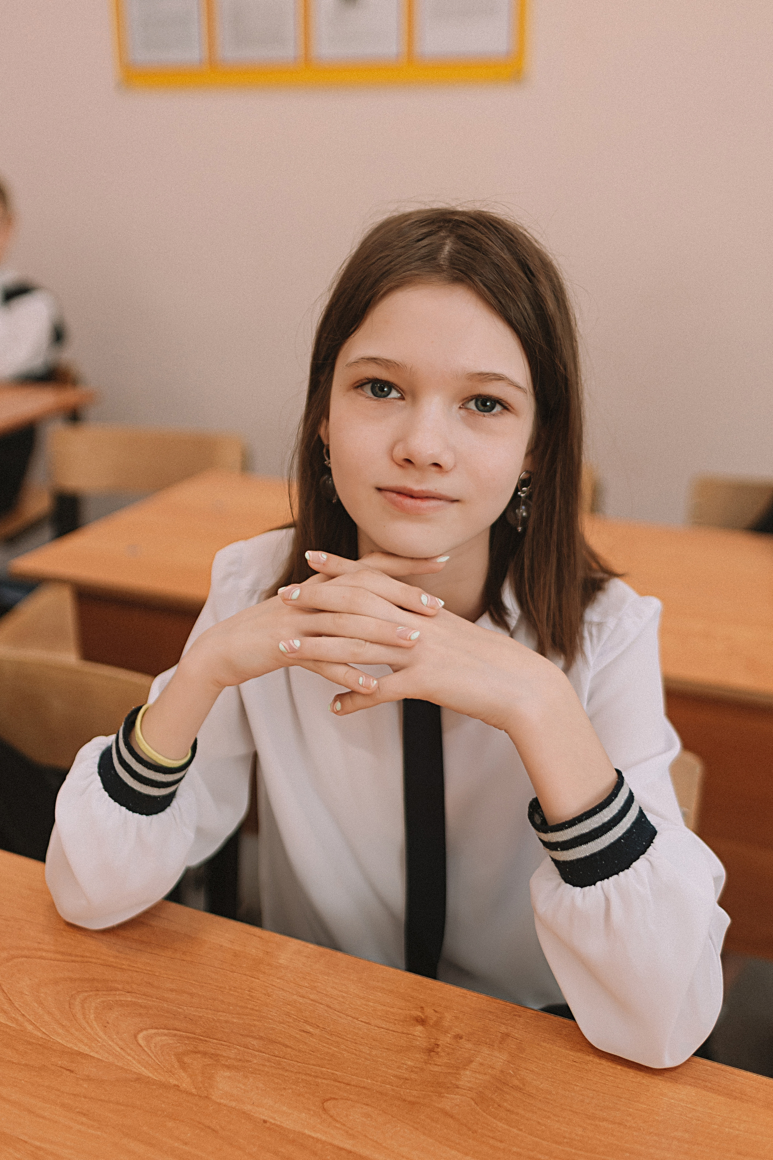 7 класс в стенах школы. Семейный фотограф Тюмень, фотограф на роды Салмина Мария