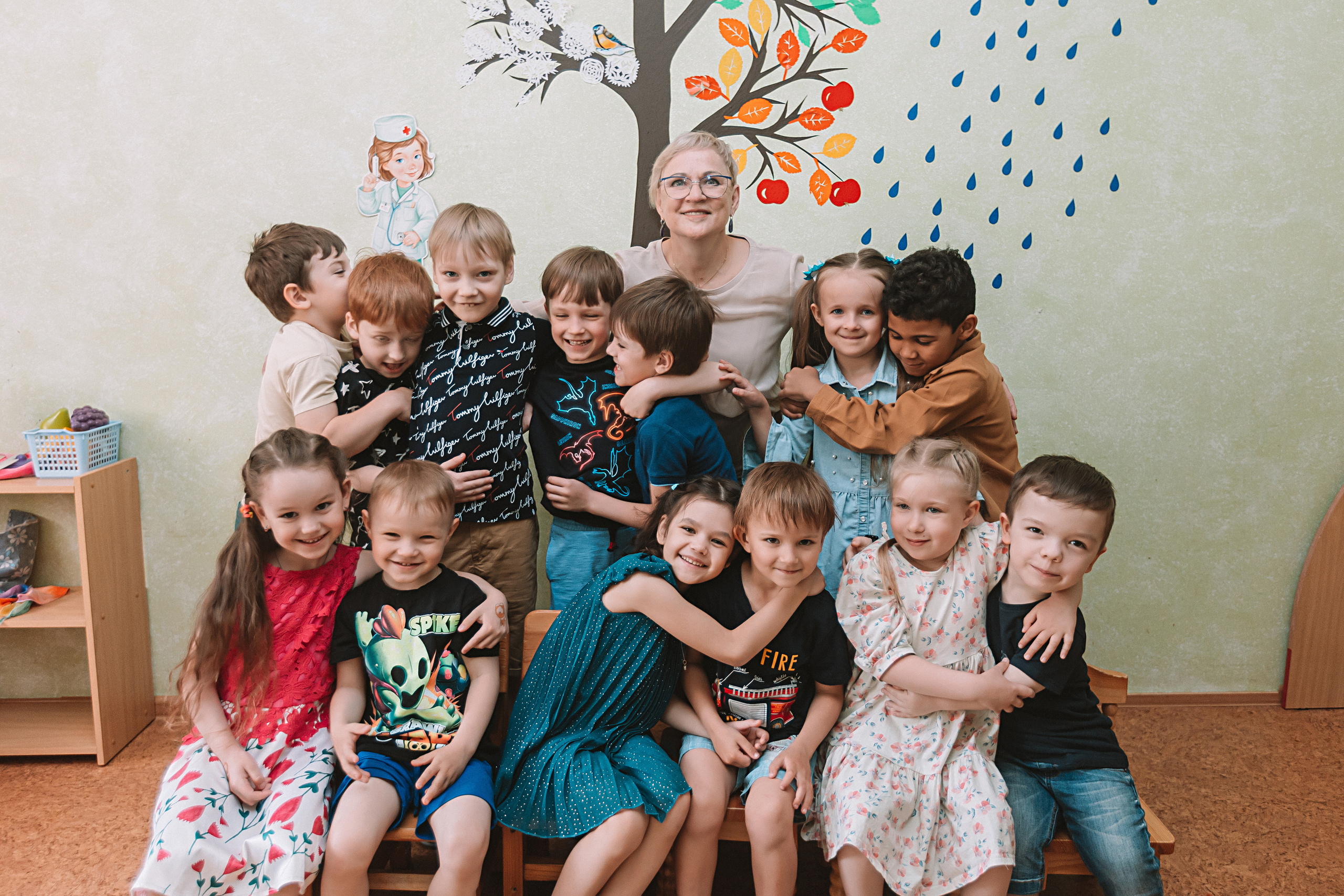 Один день в саду (частный). Семейный фотограф Тюмень, фотограф на роды Салмина Мария