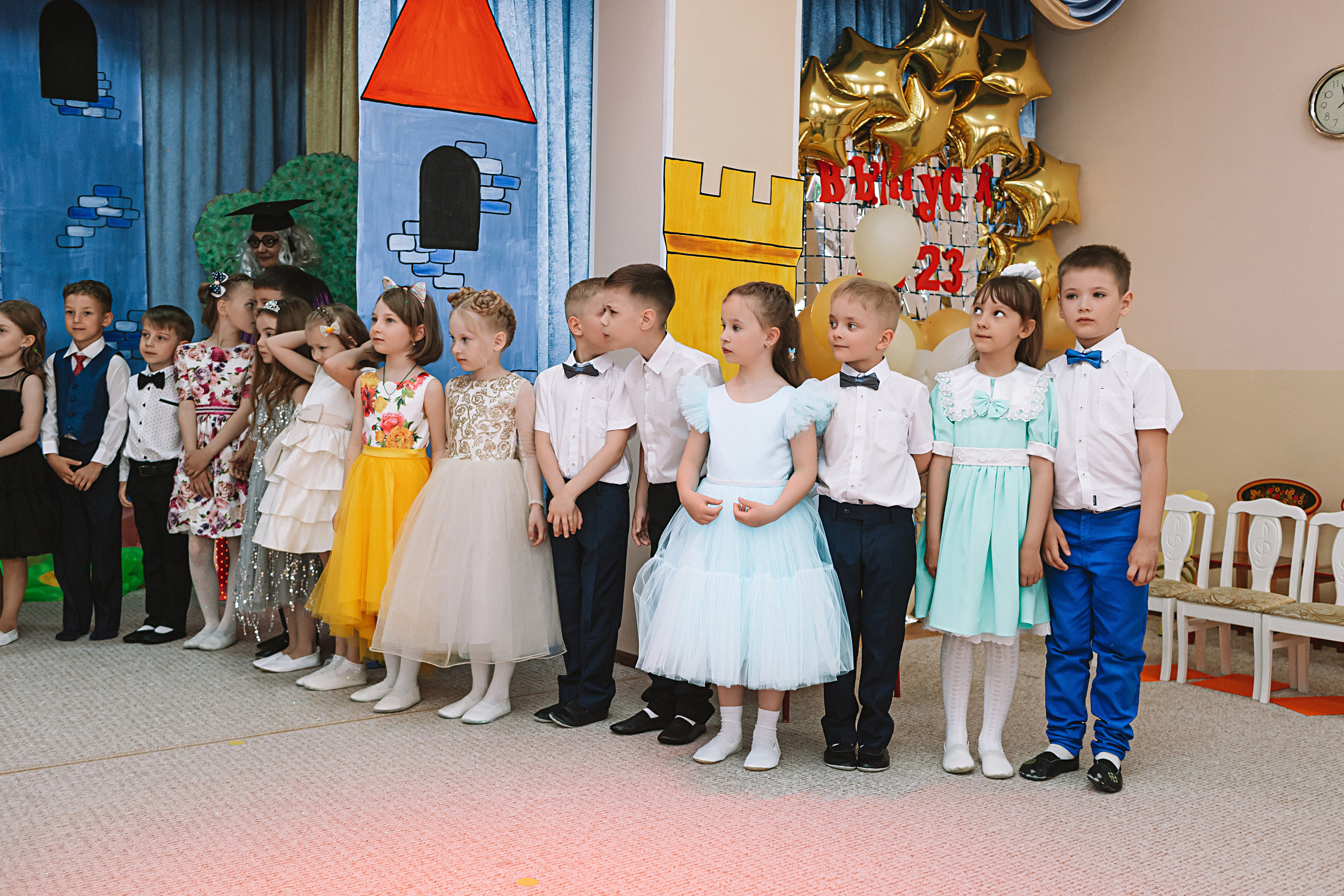 Выпускной детский сад. Семейный фотограф Тюмень, фотограф на роды Салмина Мария