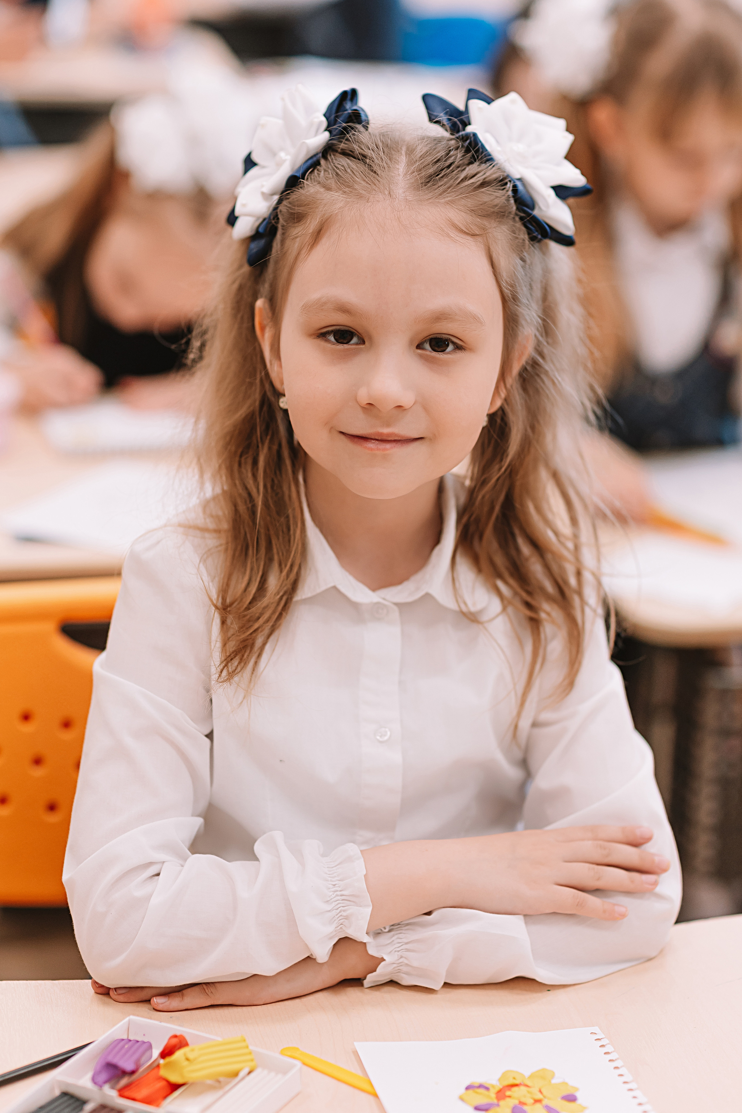 1 класс в кабинете. Семейный фотограф Тюмень, фотограф на роды Салмина Мария