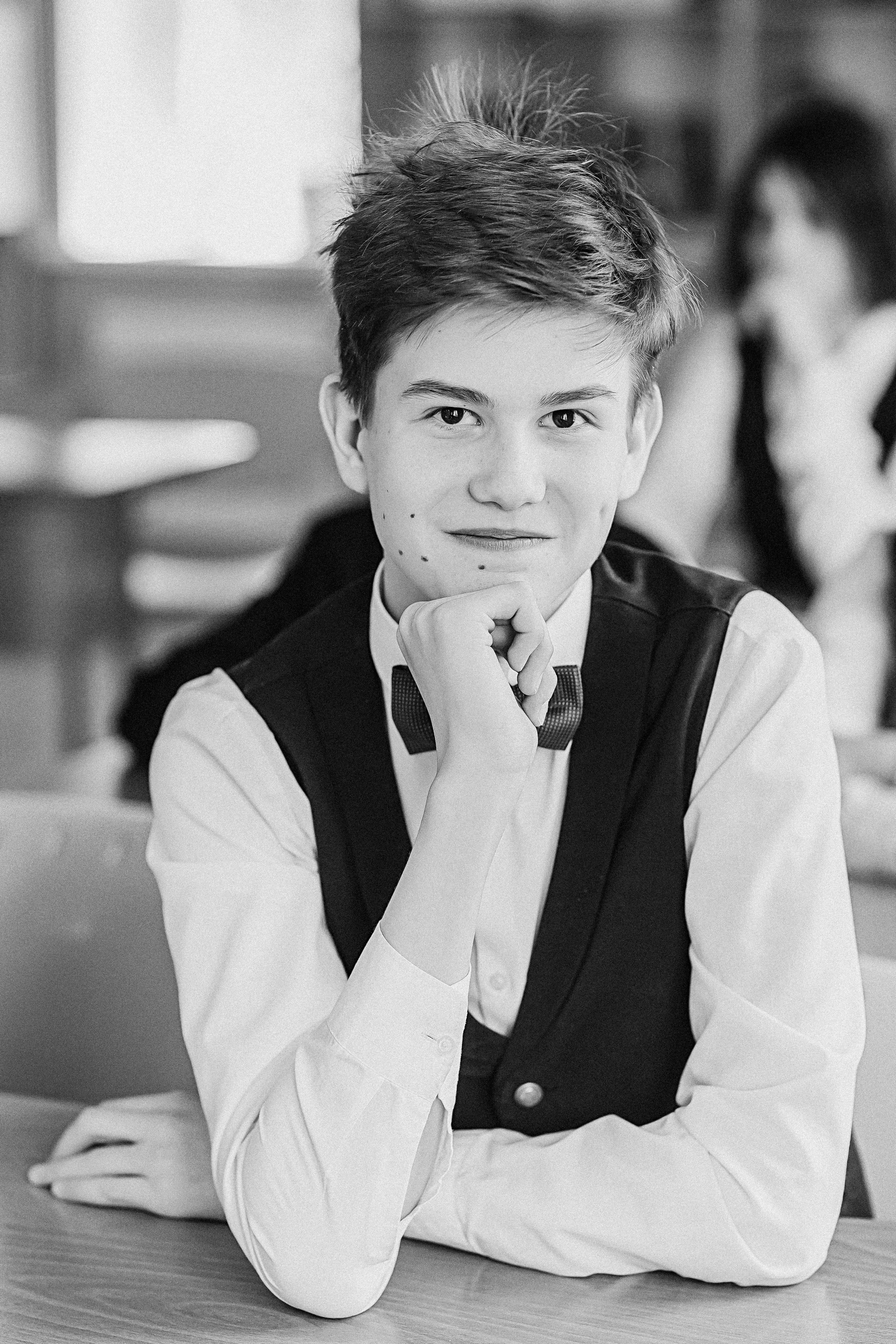 7 класс в кабинете. Семейный фотограф Тюмень, фотограф на роды Салмина Мария