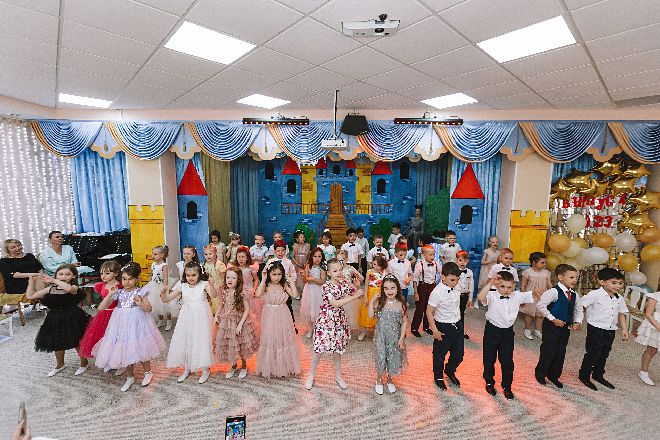 Выпускной детский сад. Семейный фотограф Тюмень, фотограф на роды Салмина Мария