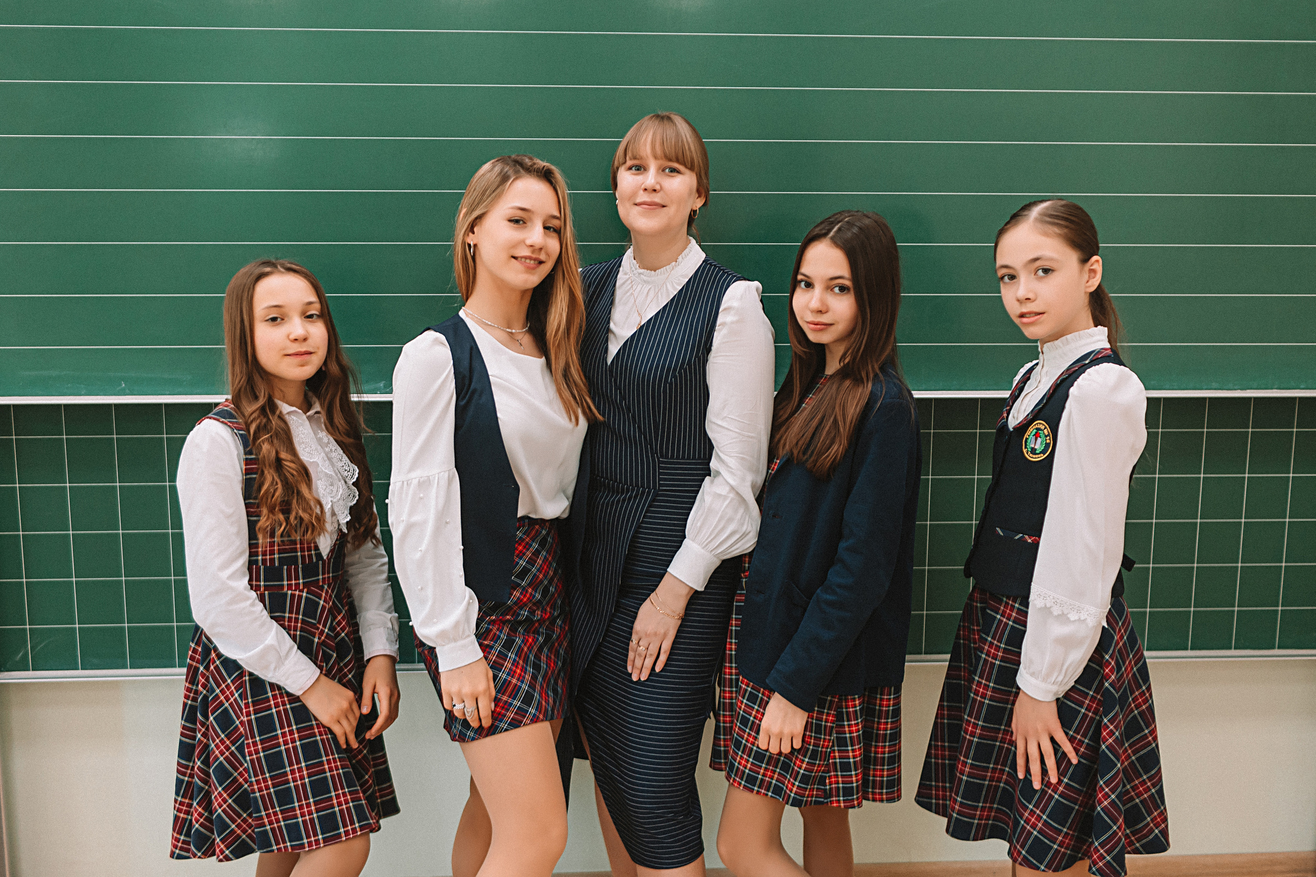 7 класс в кабинете. Семейный фотограф Тюмень, фотограф на роды Салмина Мария