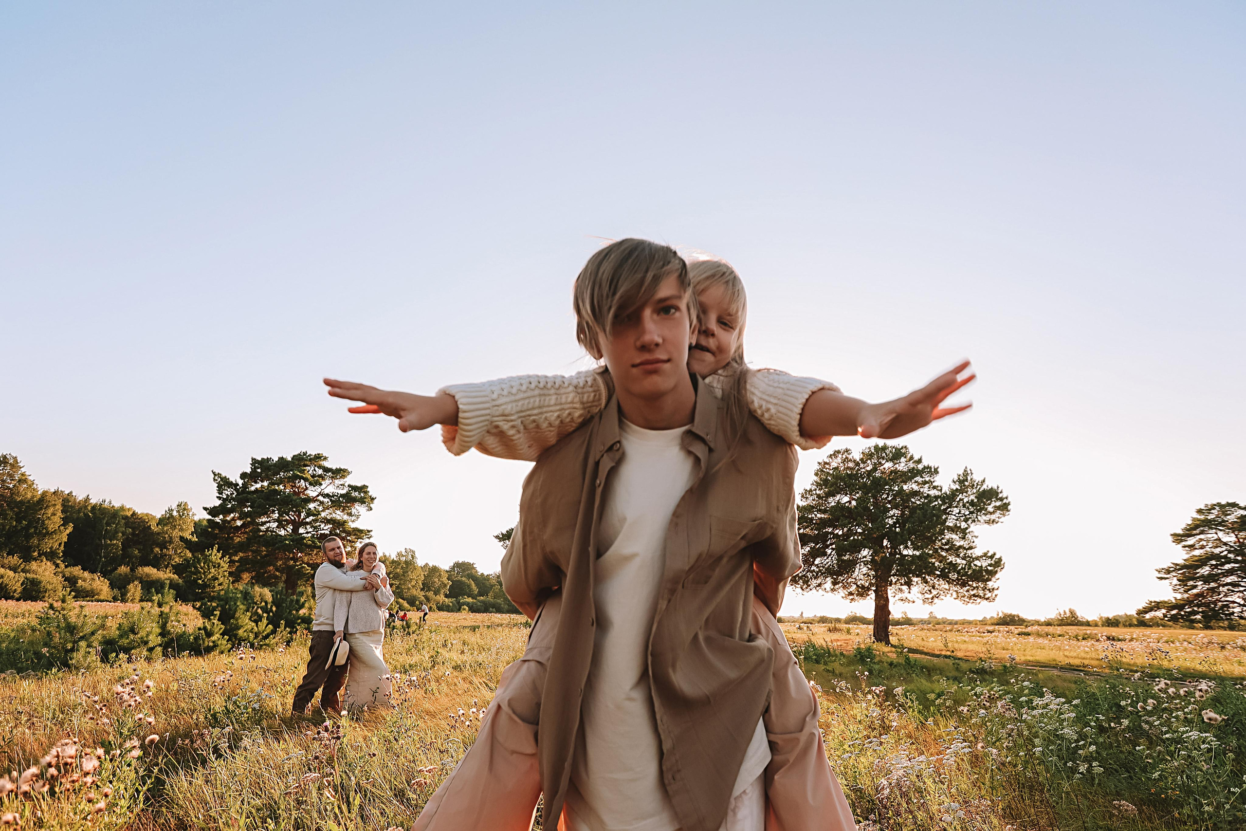 Семейная (каменка). Семейный фотограф Тюмень, фотограф на роды Салмина Мария