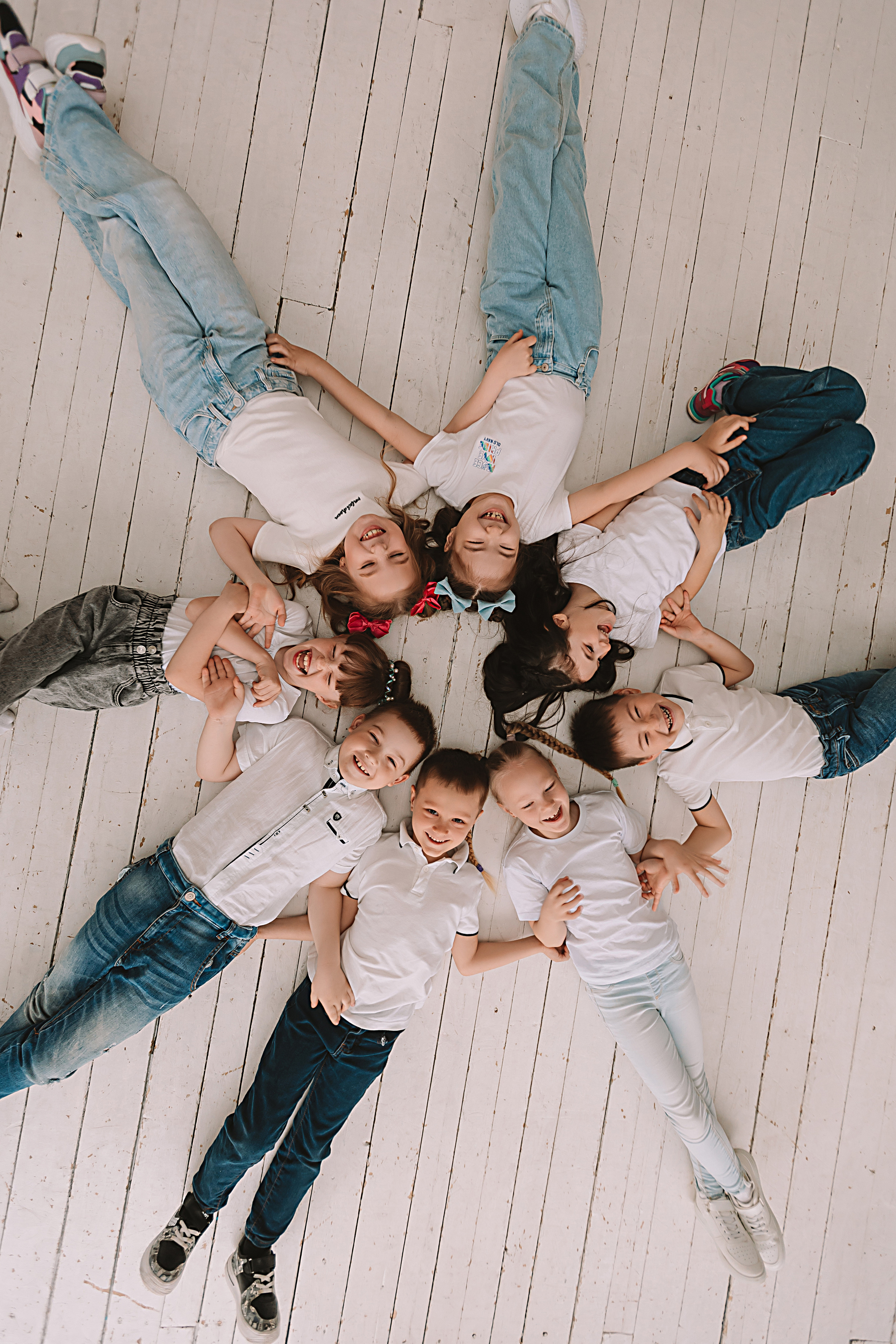 Садик в фотостудии. Семейный фотограф Тюмень, фотограф на роды Салмина Мария