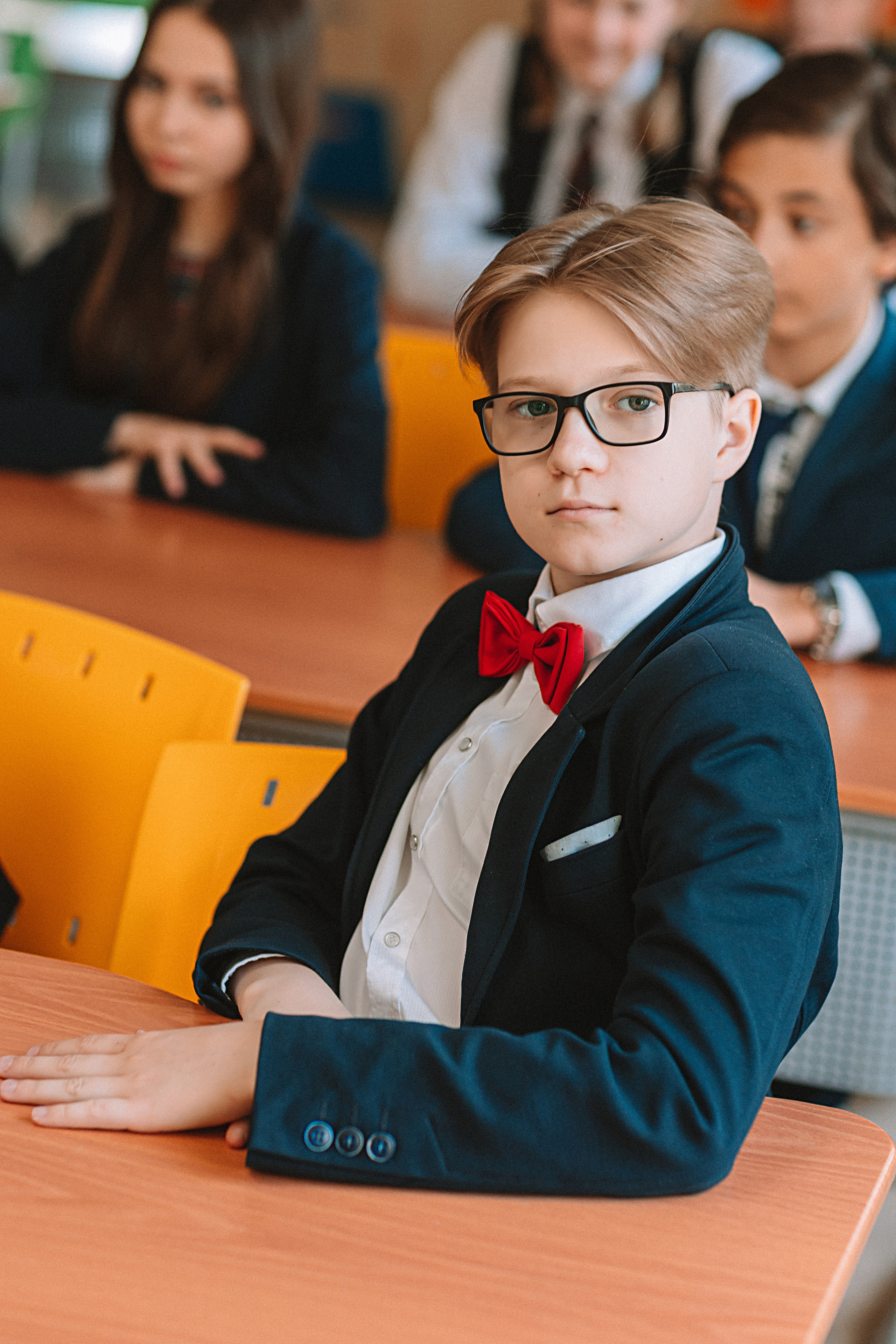 7 класс в кабинете. Семейный фотограф Тюмень, фотограф на роды Салмина Мария