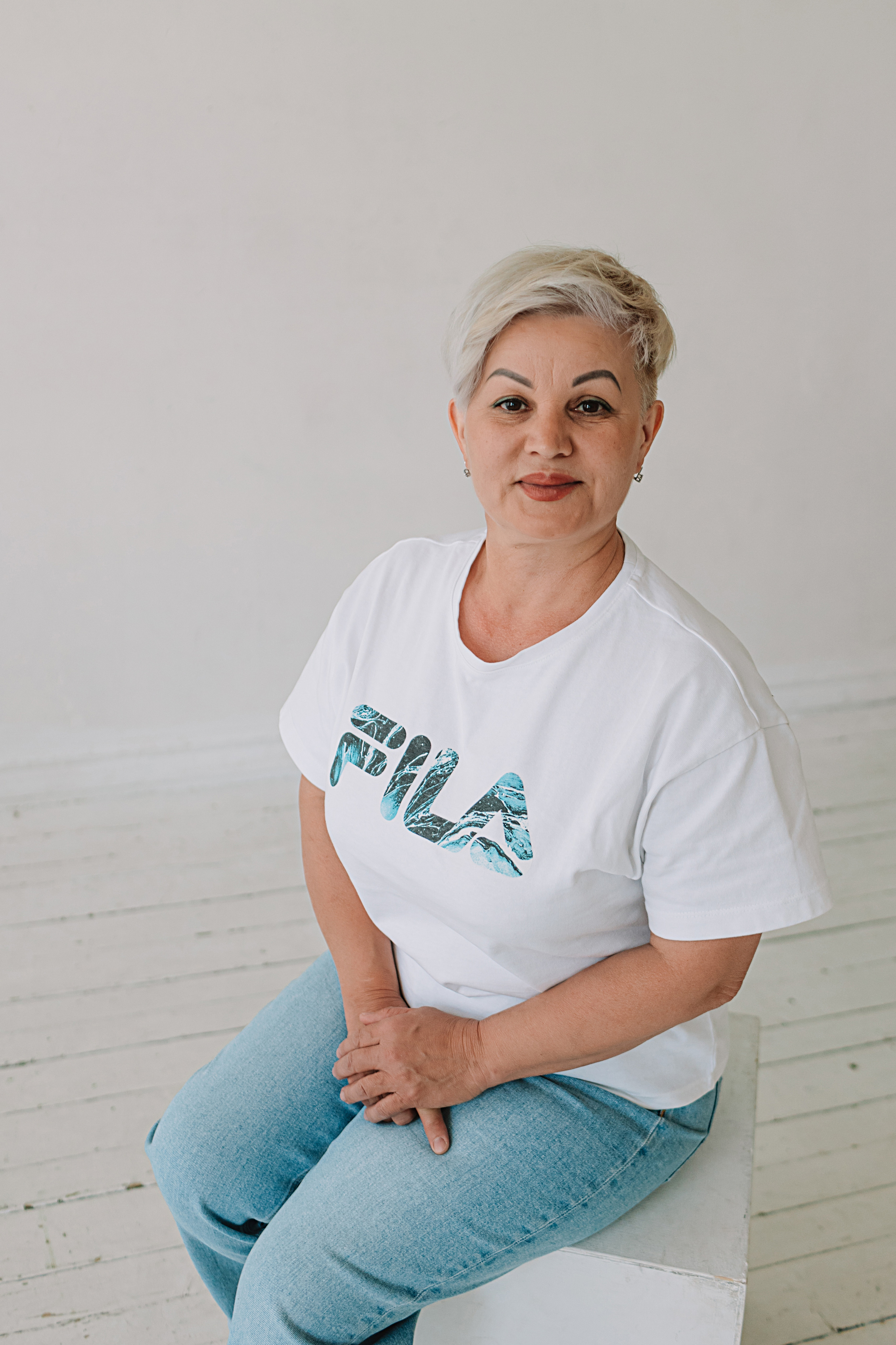 Младшая группа садика в студии. Семейный фотограф Тюмень, фотограф на роды Салмина Мария