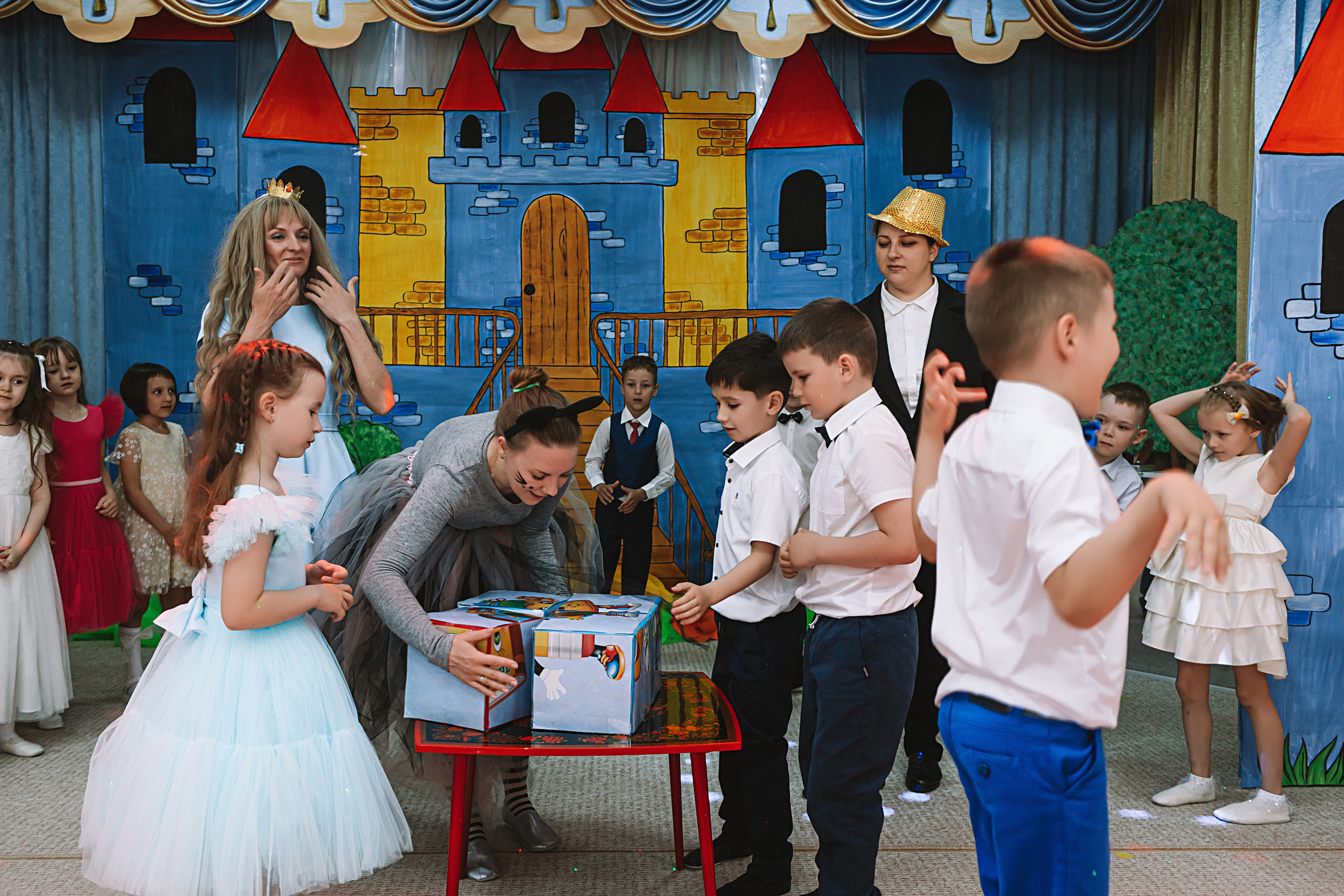 Выпускной детский сад. Семейный фотограф Тюмень, фотограф на роды Салмина Мария