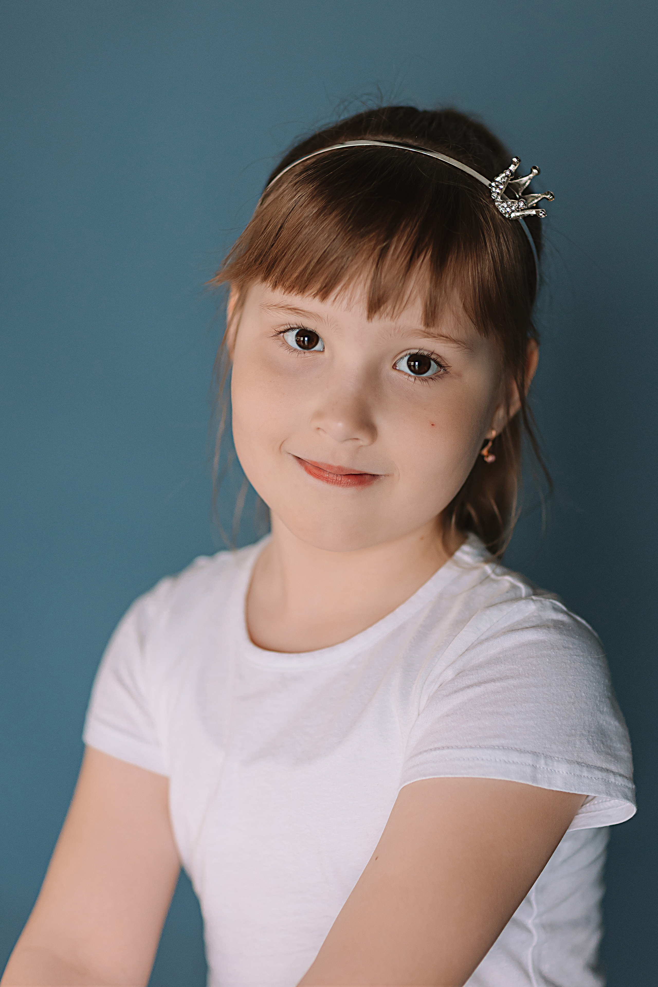 Садик в фотостудии. Семейный фотограф Тюмень, фотограф на роды Салмина Мария