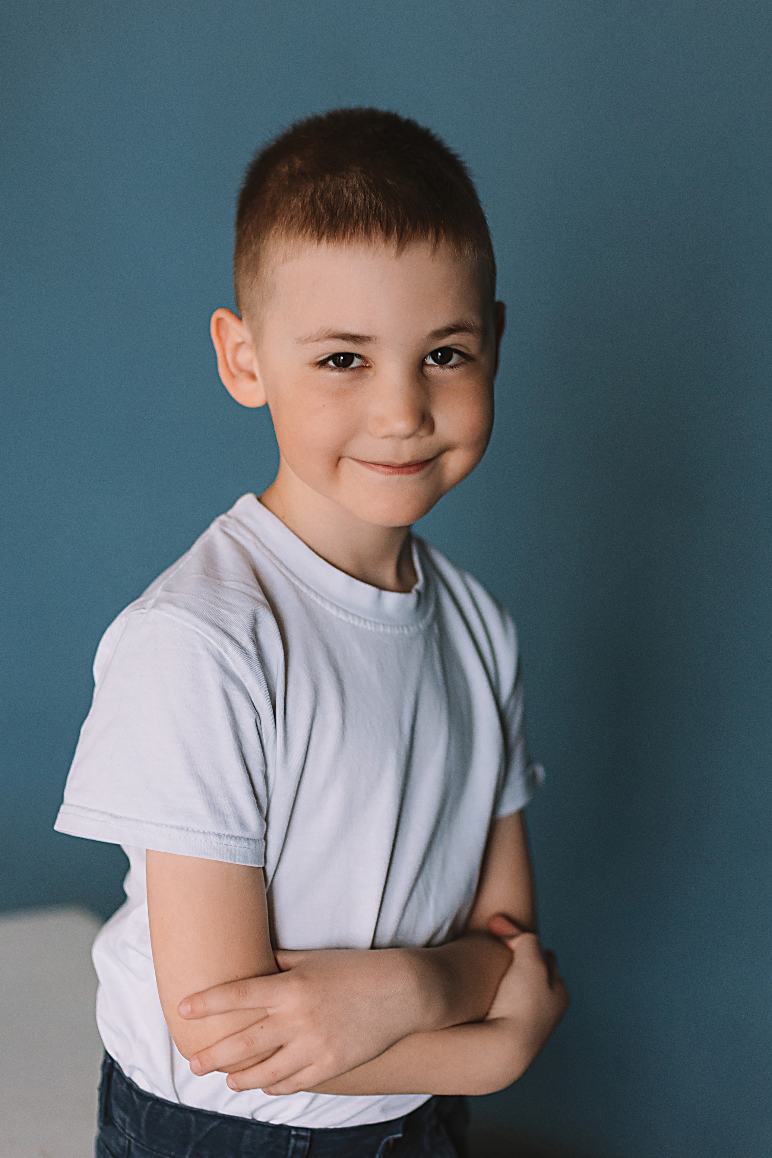 Садик в фотостудии. Семейный фотограф Тюмень, фотограф на роды Салмина Мария