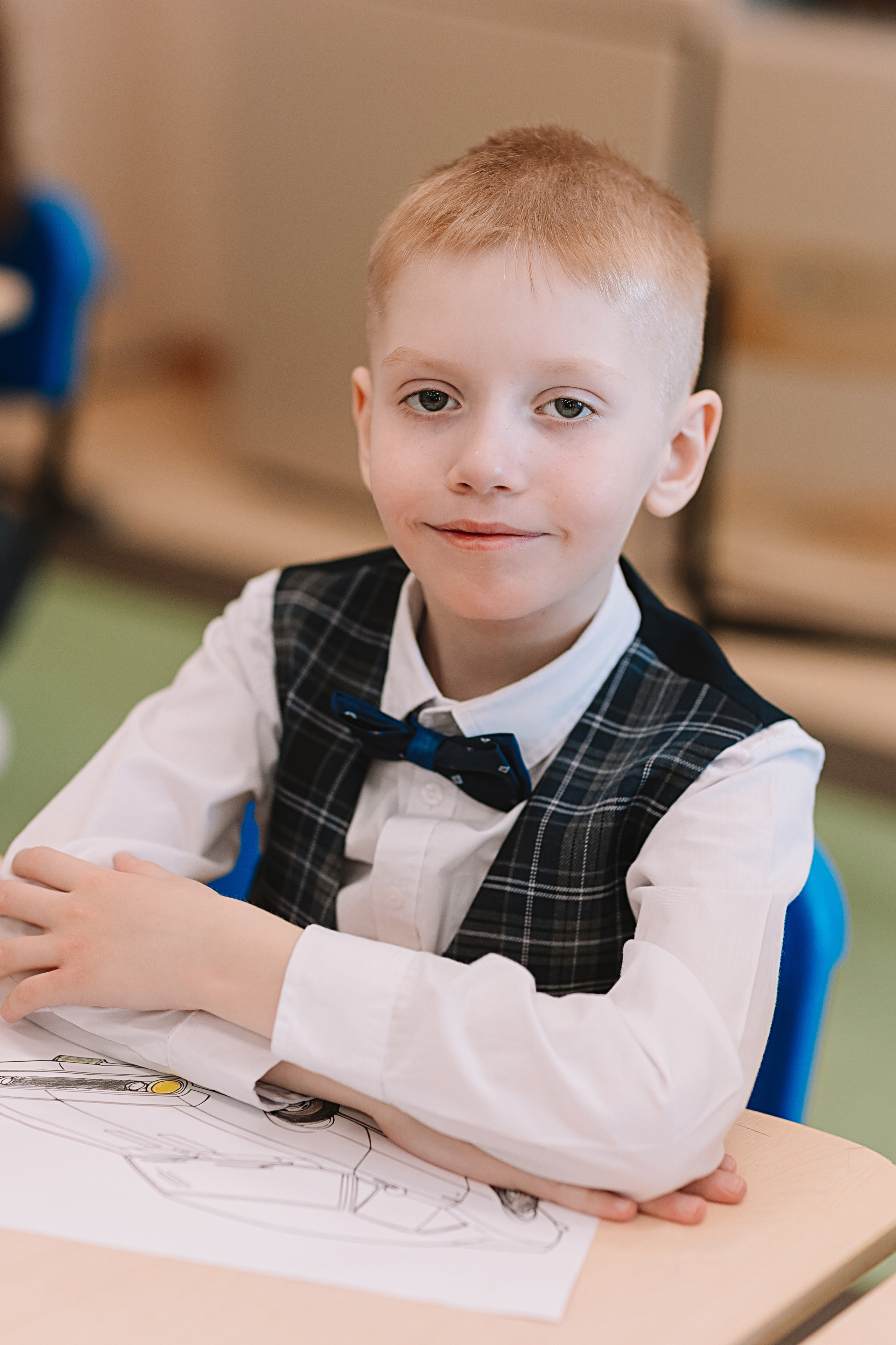 1 класс в кабинете. Семейный фотограф Тюмень, фотограф на роды Салмина Мария