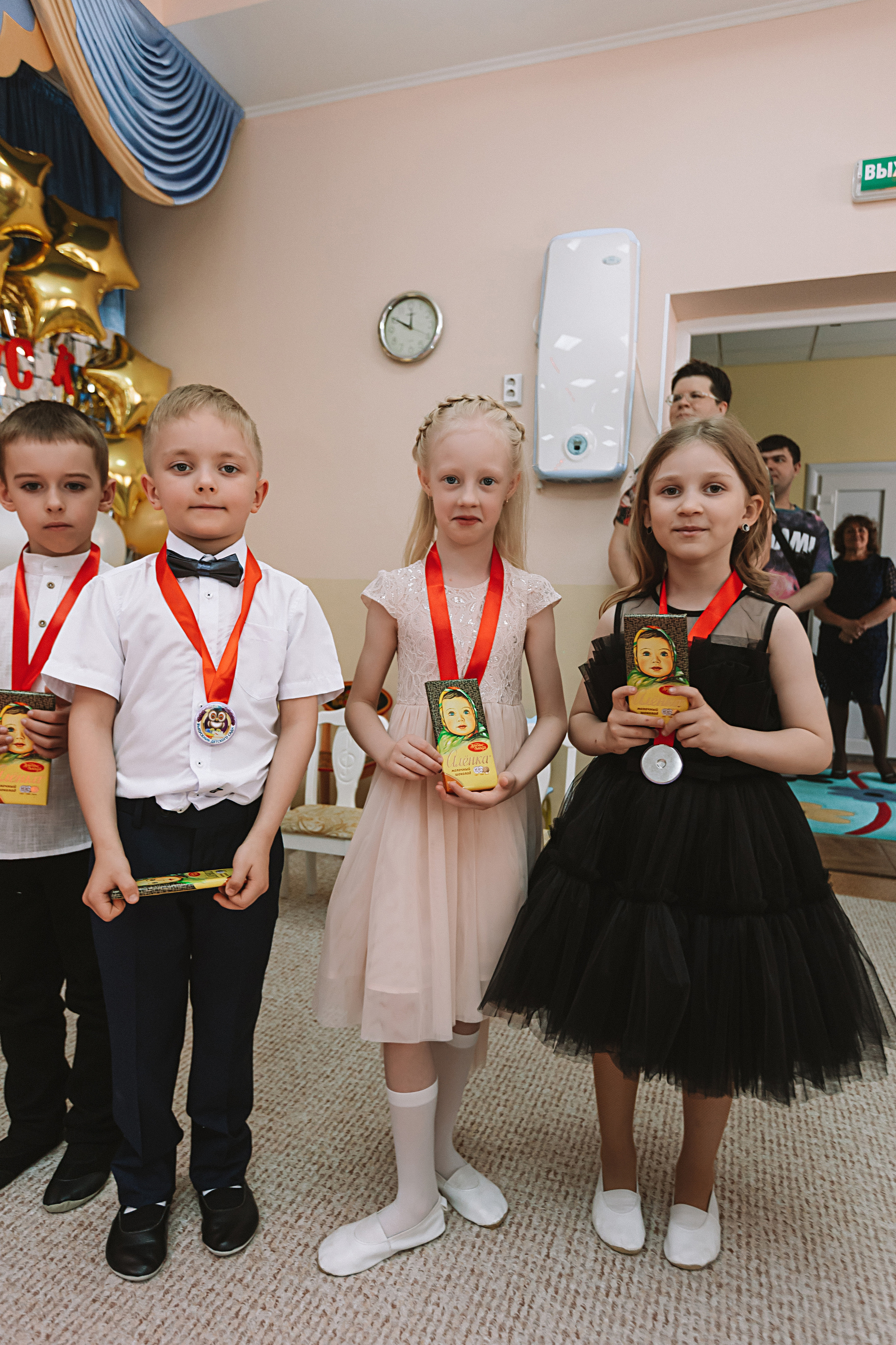 Выпускной детский сад. Семейный фотограф Тюмень, фотограф на роды Салмина Мария