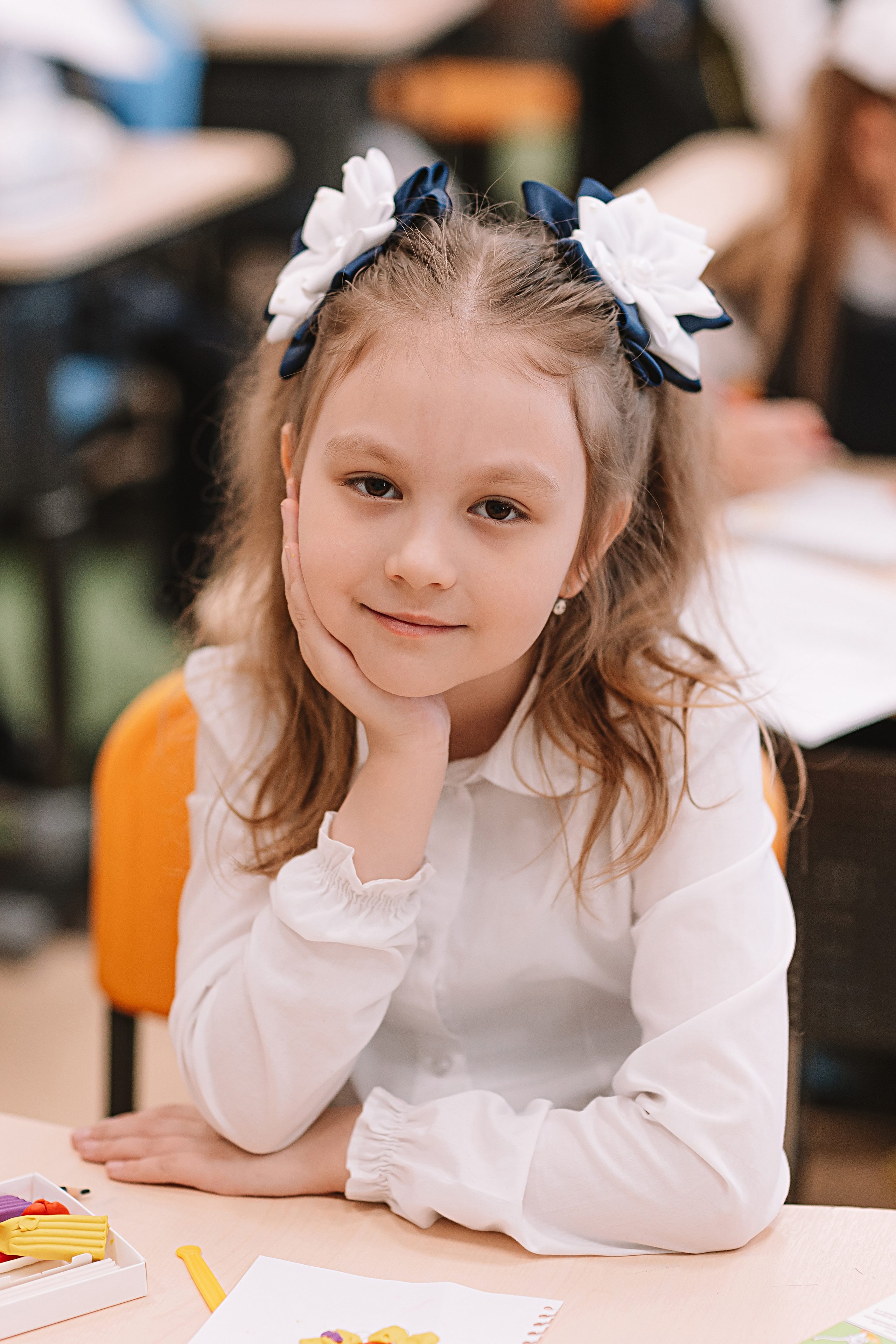 1 класс в кабинете. Семейный фотограф Тюмень, фотограф на роды Салмина Мария