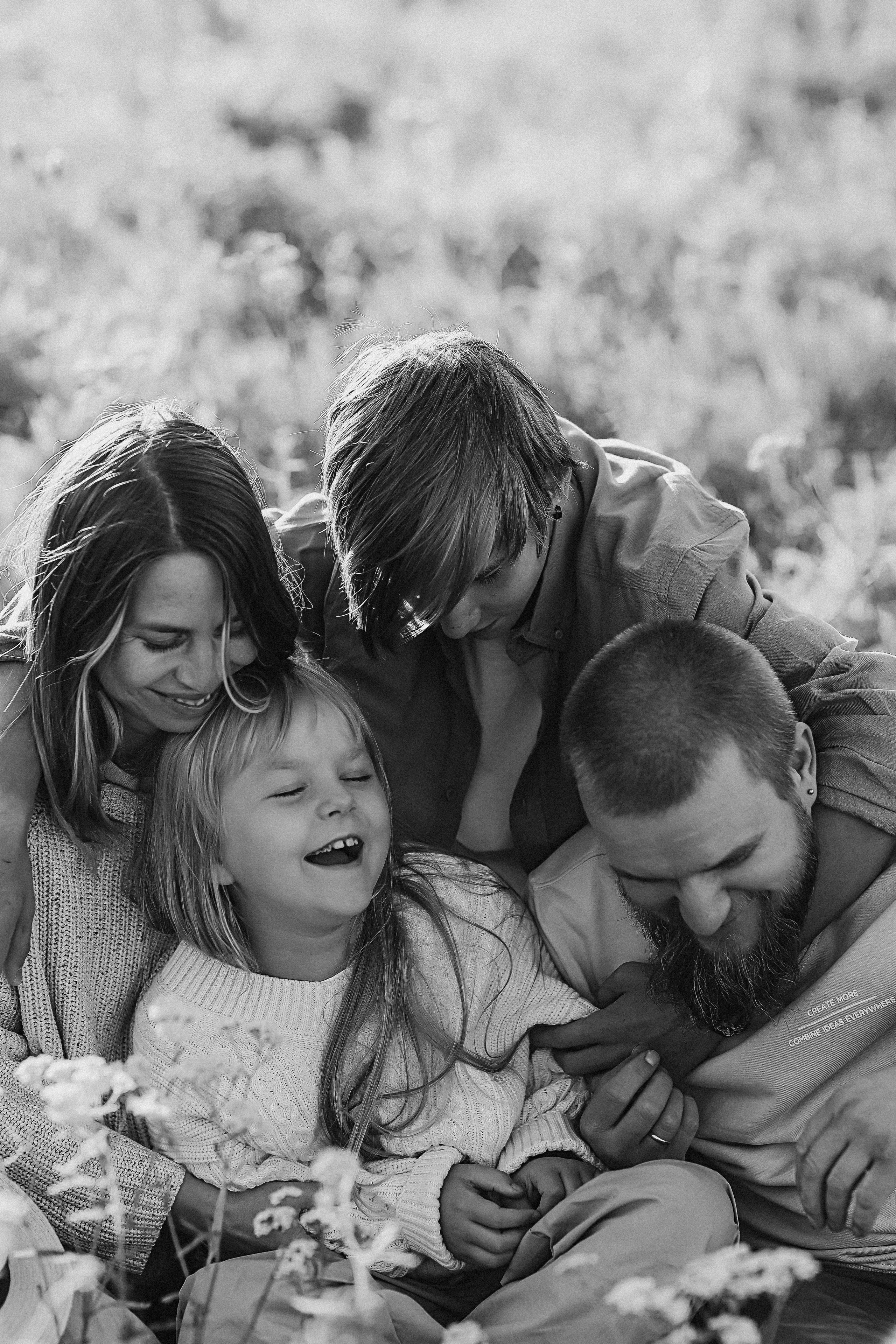 Семейная (каменка). Семейный фотограф Тюмень, фотограф на роды Салмина Мария