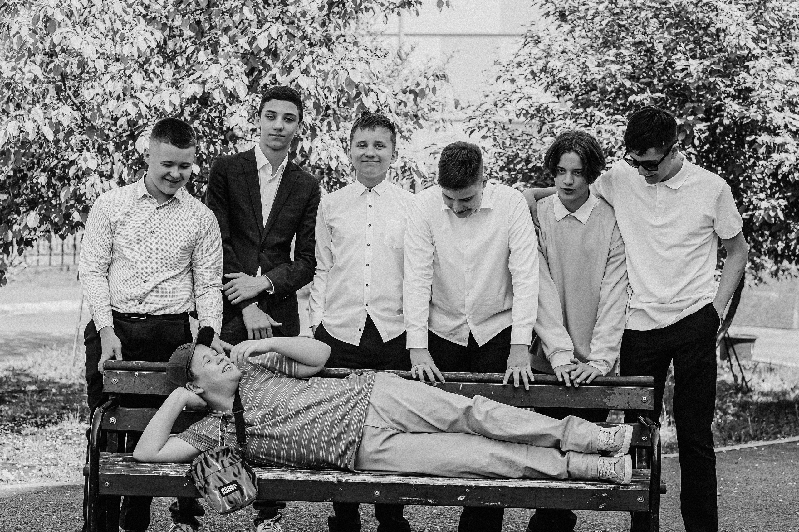 7 класс на улице. Семейный фотограф Тюмень, фотограф на роды Салмина Мария