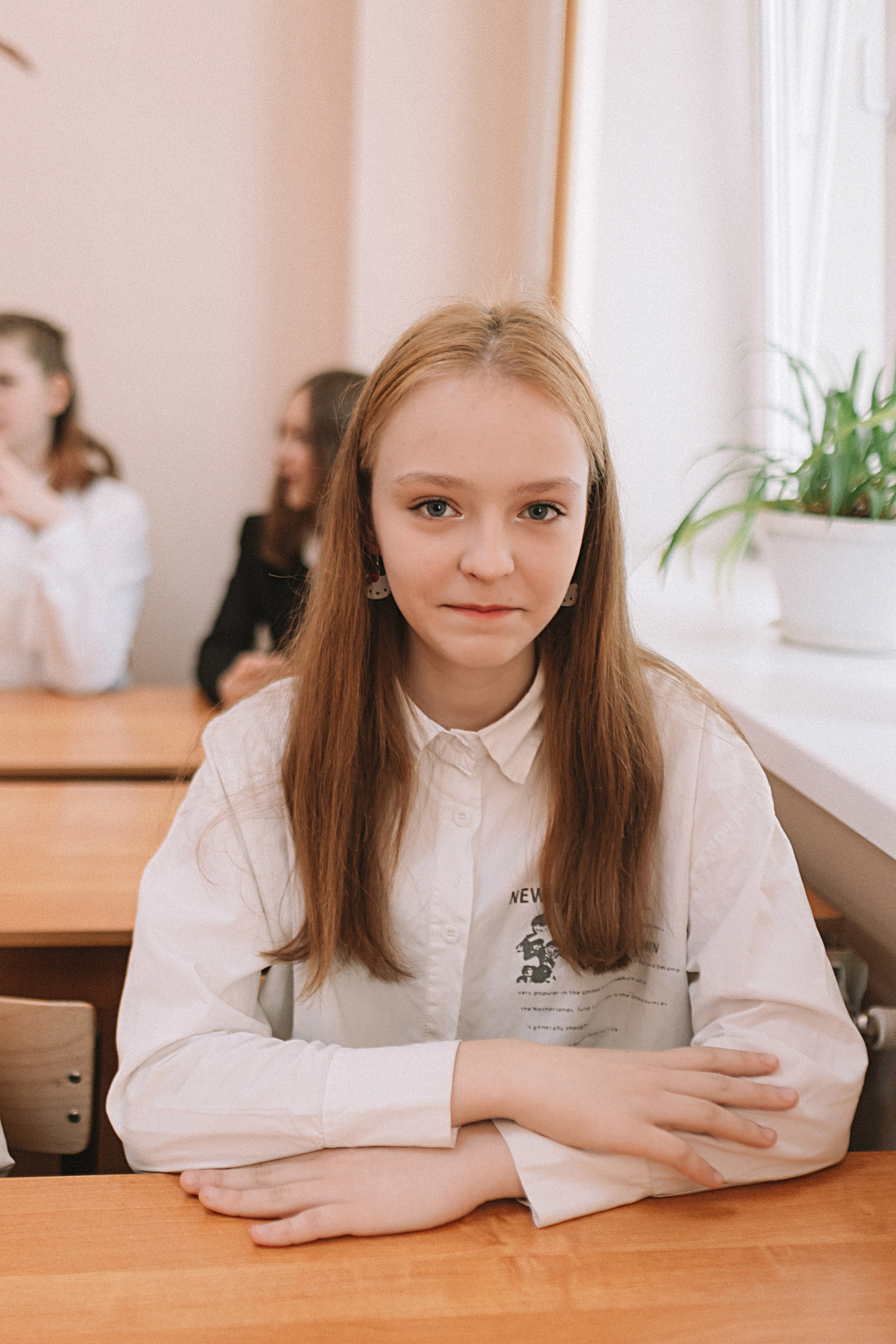 7 класс в стенах школы. Семейный фотограф Тюмень, фотограф на роды Салмина Мария