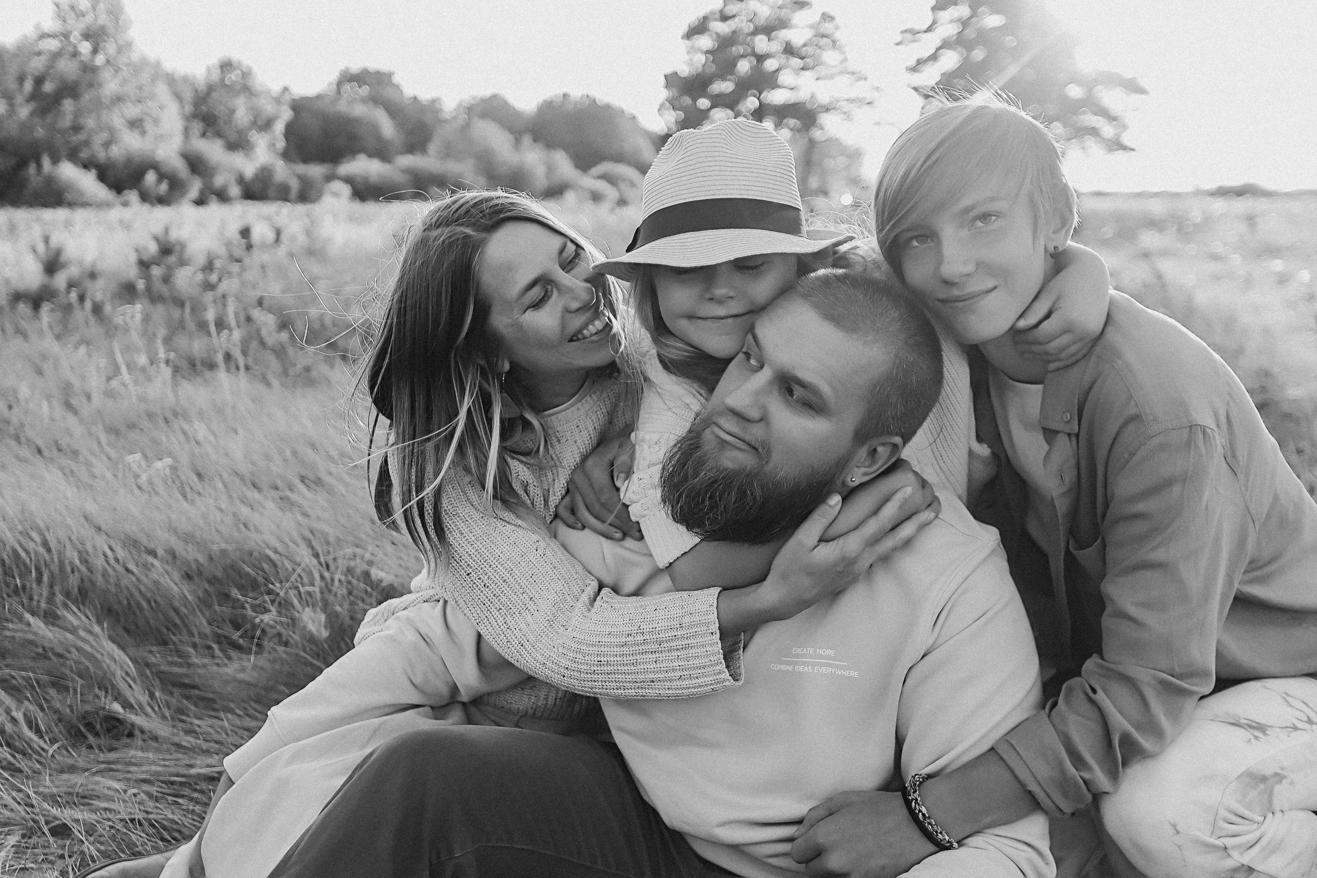 Семейная (каменка). Семейный фотограф Тюмень, фотограф на роды Салмина Мария