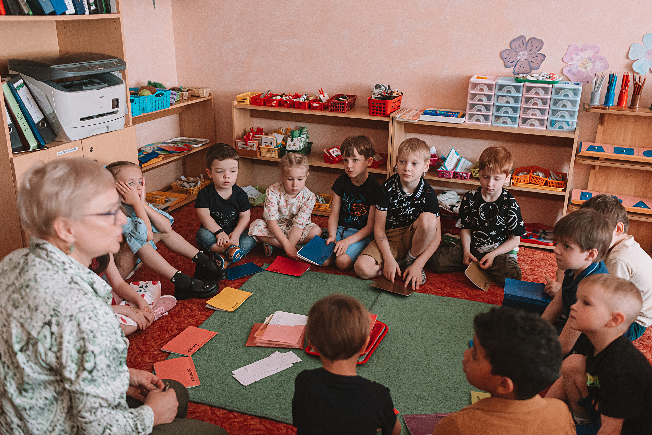 Один день в саду (частный). Семейный фотограф Тюмень, фотограф на роды Салмина Мария