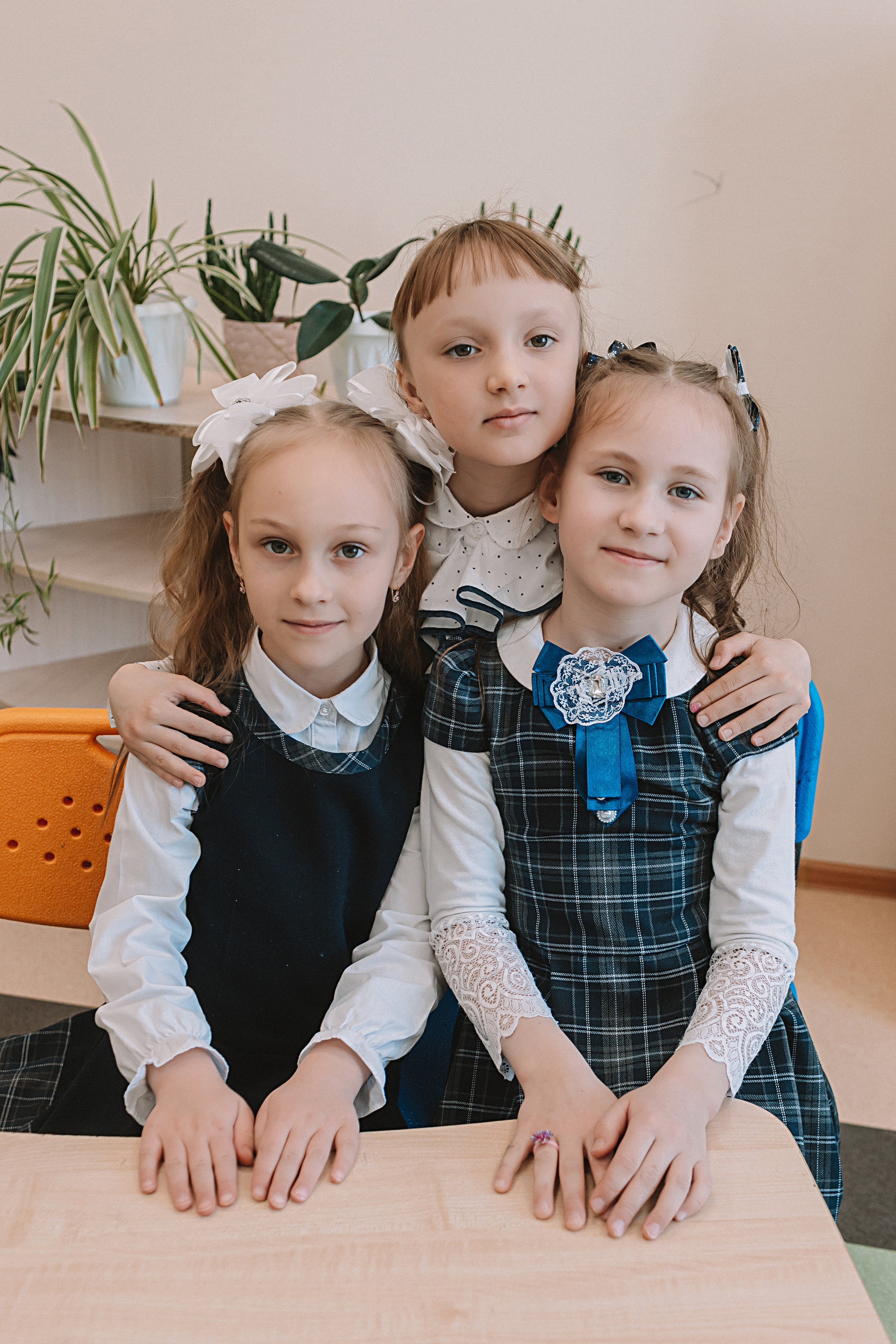 1 класс в кабинете. Семейный фотограф Тюмень, фотограф на роды Салмина Мария