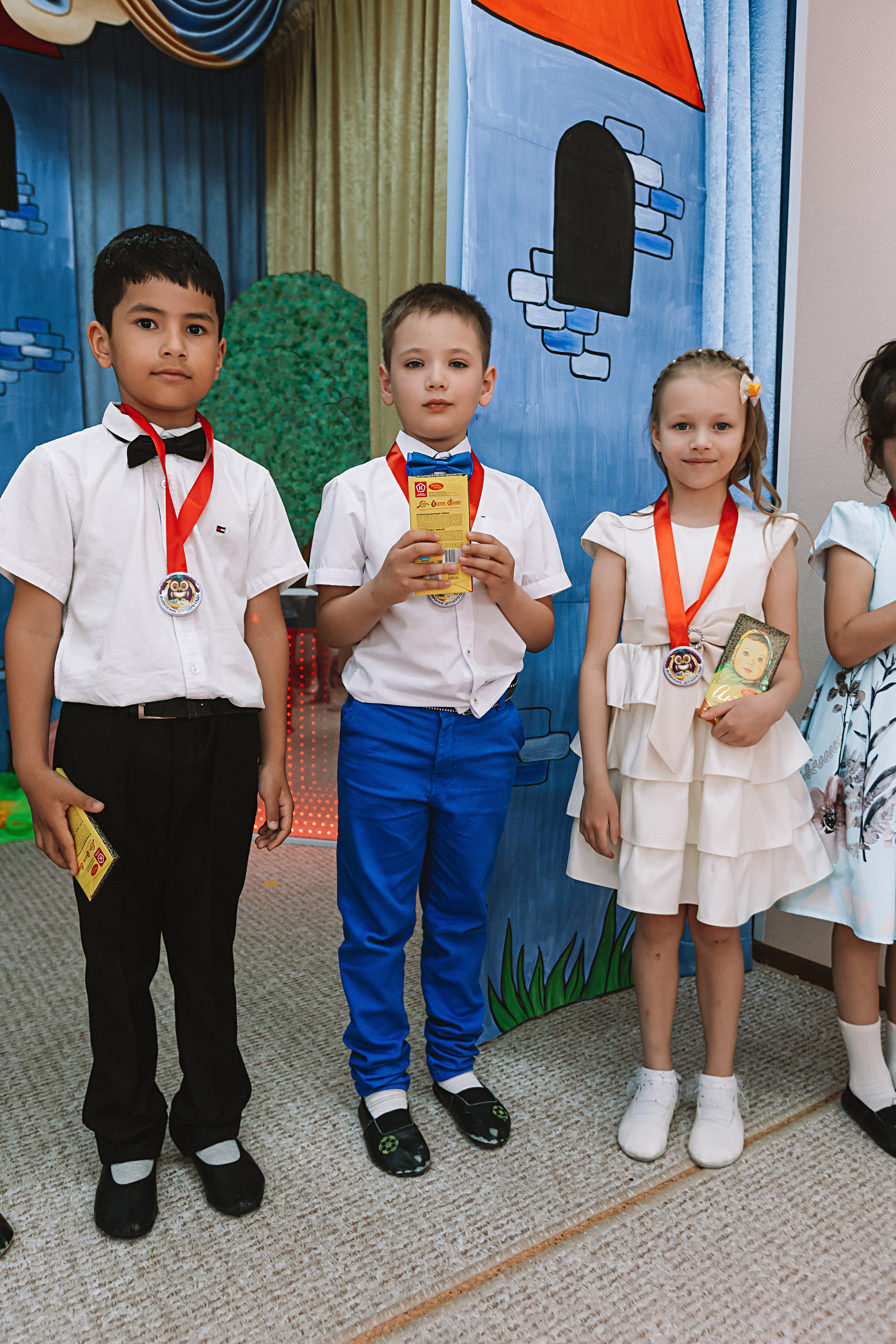 Выпускной детский сад. Семейный фотограф Тюмень, фотограф на роды Салмина Мария