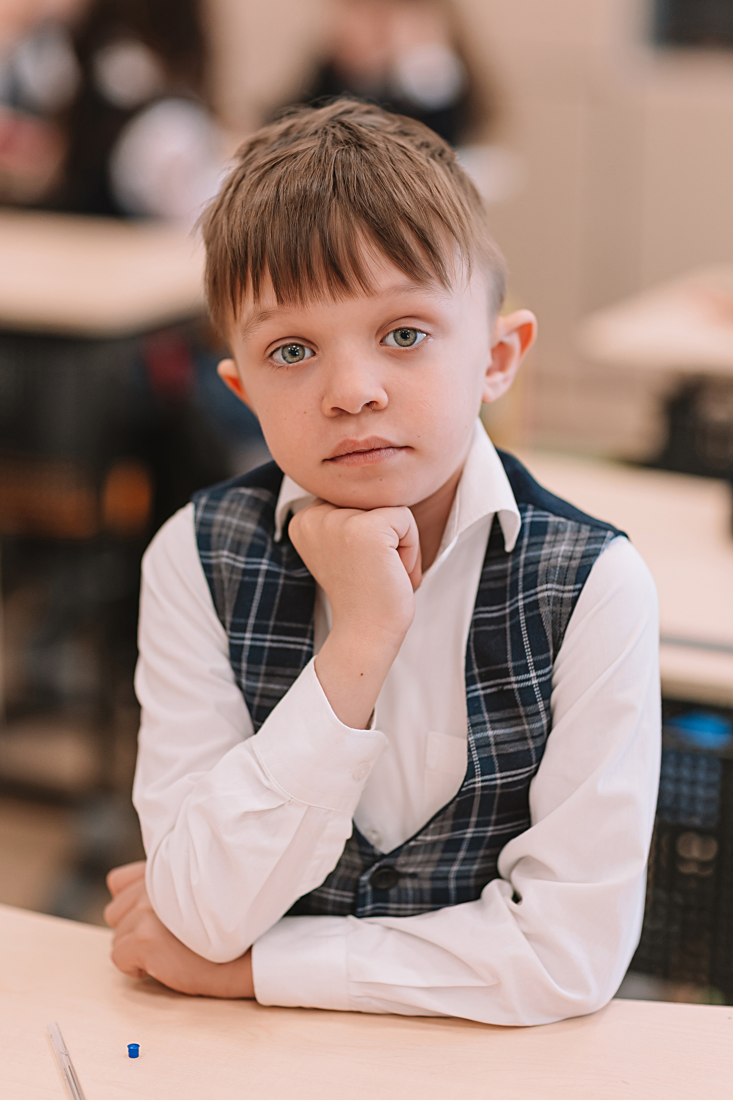 1 класс в кабинете. Семейный фотограф Тюмень, фотограф на роды Салмина Мария