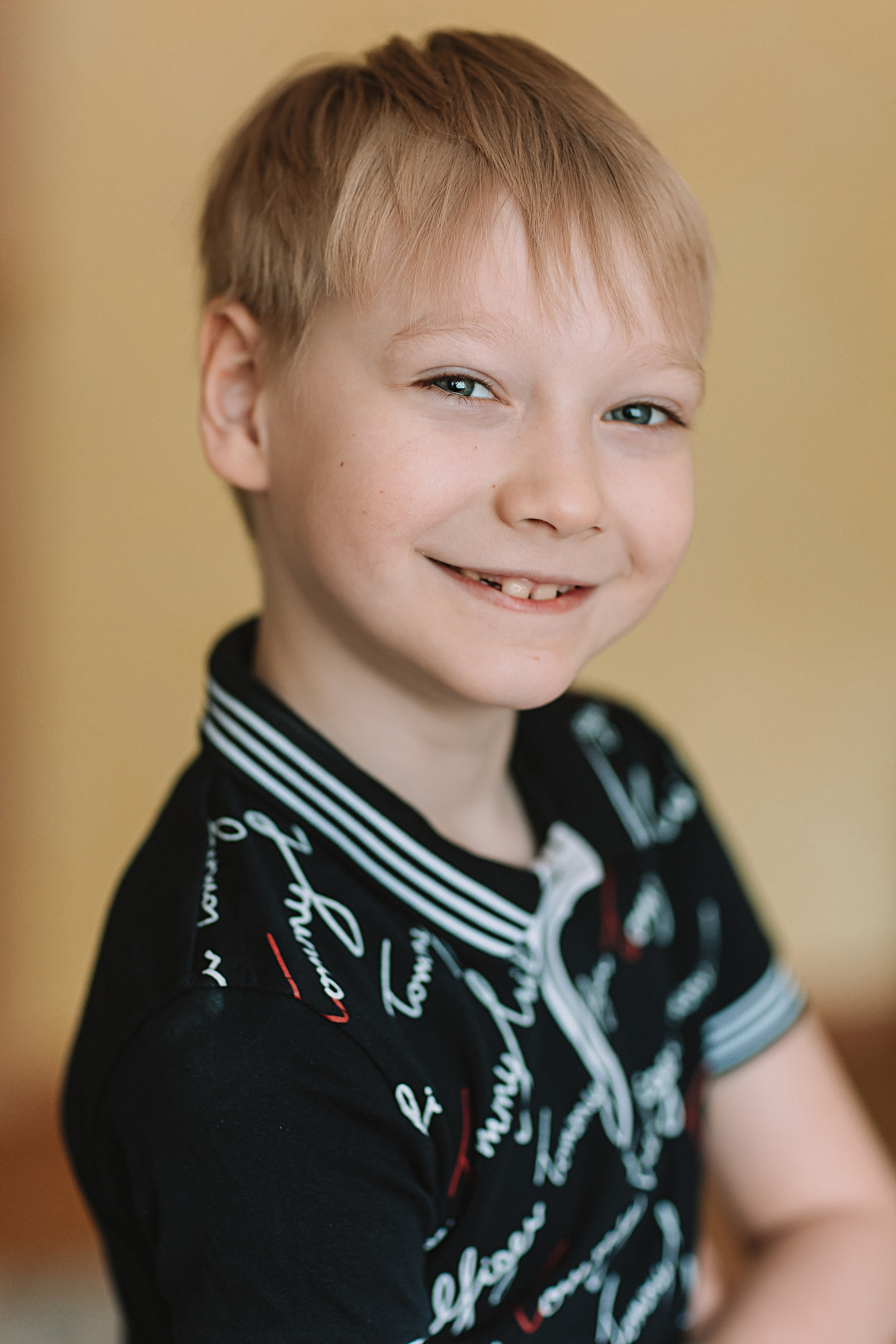 Один день в саду (частный). Семейный фотограф Тюмень, фотограф на роды Салмина Мария